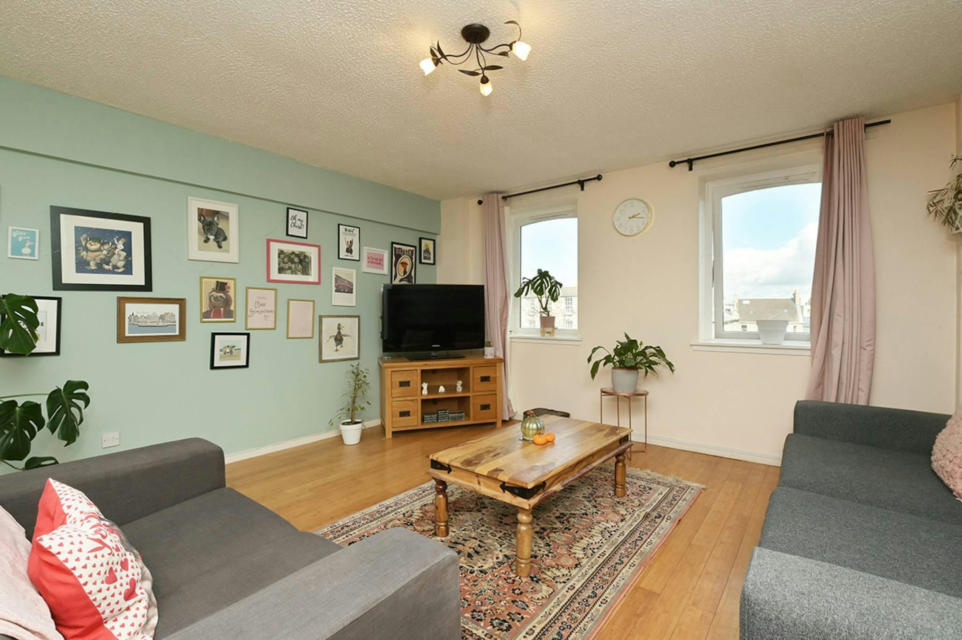 1/27 Chapel Lane, The Shore, Edinburgh, EH6 6ST