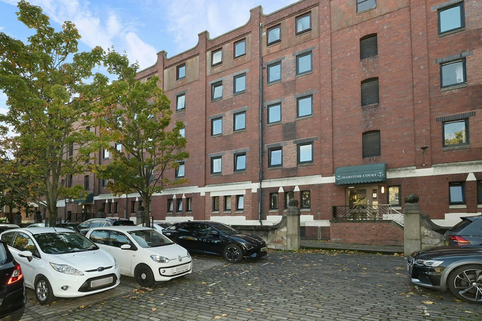 1/27 Chapel Lane, The Shore, Edinburgh, EH6 6ST
