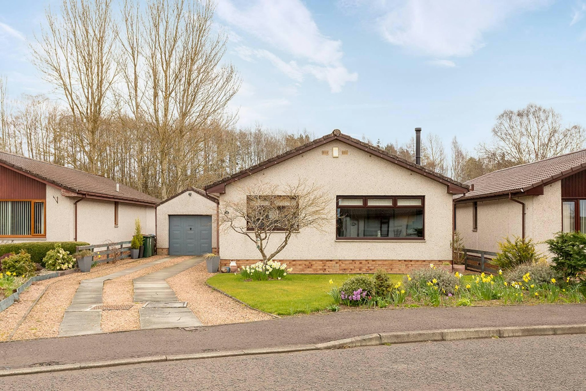 43 Brontonfield Drive, Bridge of Earn, Perth, PH2 9HX