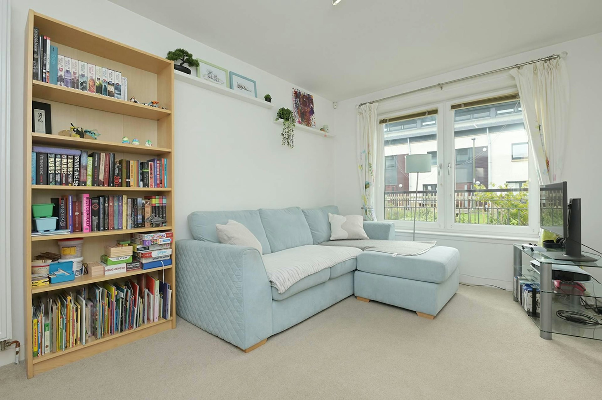 75 East Pilton Farm Wynd, Fettes, Edinburgh, EH5 2GL