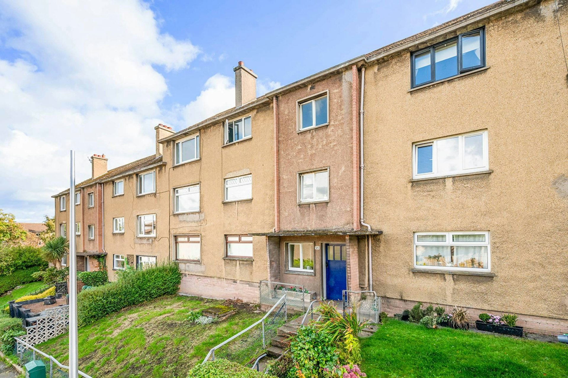 25/1 Pirniefield Bank, Leith, Edinburgh, EH6 7QH