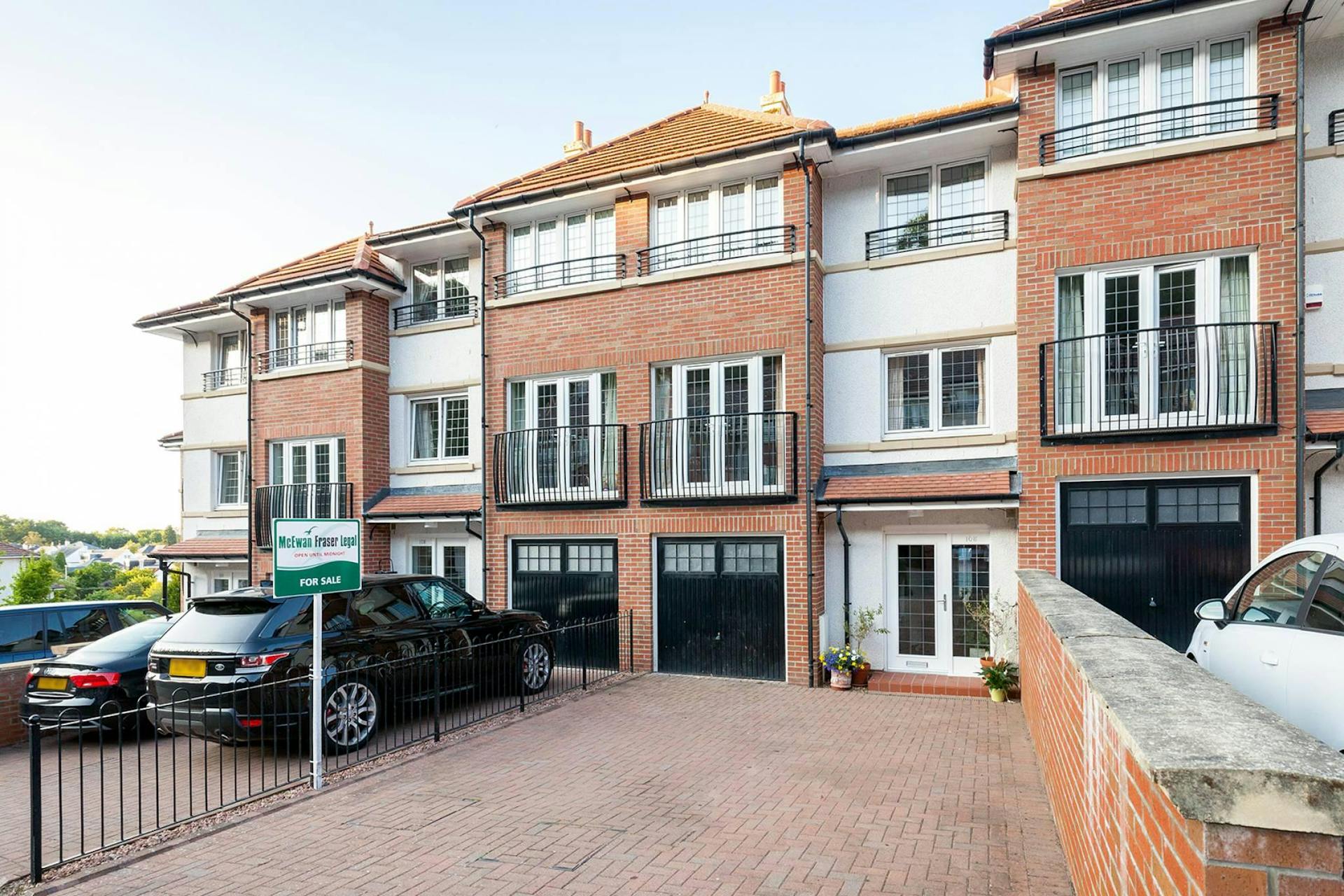 106 Hillpark Grove, Edinburgh, EH4 7EE McEwan Fraser Legal