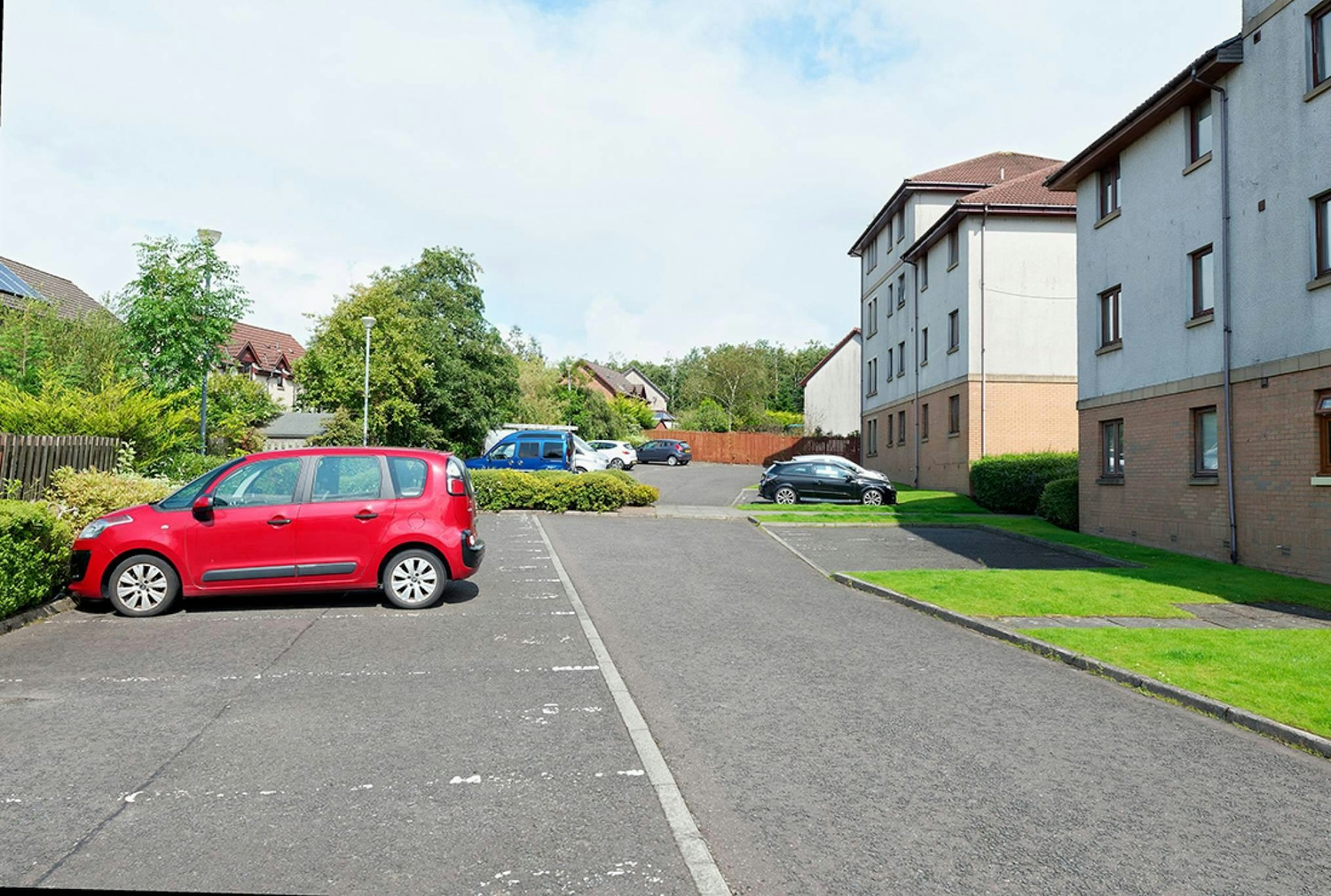 124 Glen Sannox Drive, , Cumbernauld, G68 0GB McEwan Fraser Legal