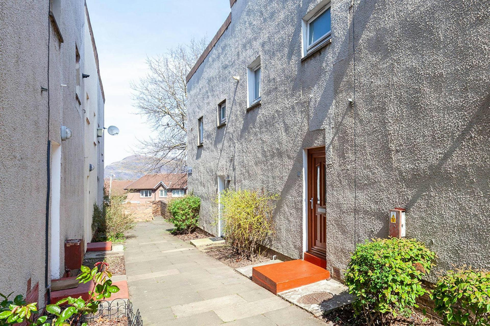 39 Jean Armour Avenue, Edinburgh, EH16 6XB McEwan Fraser Legal