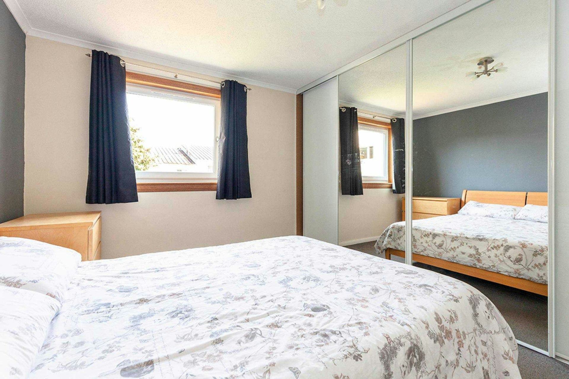 39 Jean Armour Avenue, Edinburgh, EH16 6XB McEwan Fraser Legal