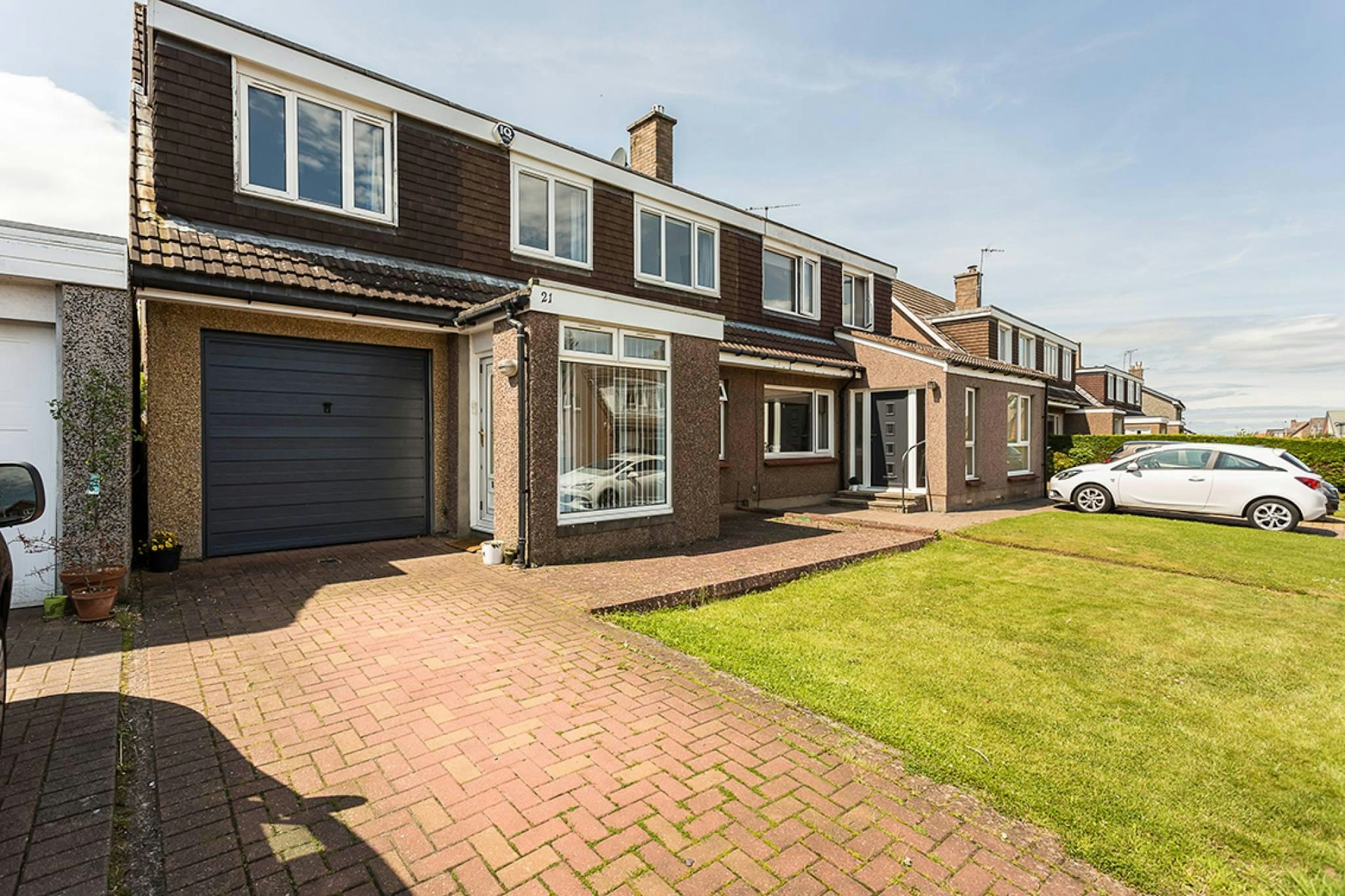 21 Baberton Mains Drive, Baberton, Edinburgh,… McEwan Fraser Legal