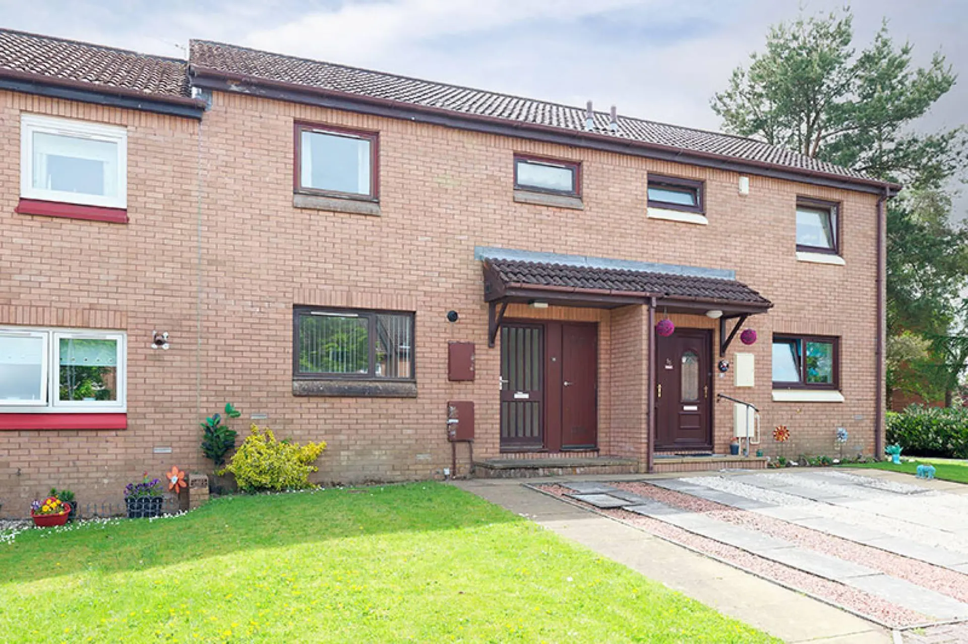 11 Cladence Grove, , East Kilbride, G75 0UP McEwan Fraser Legal