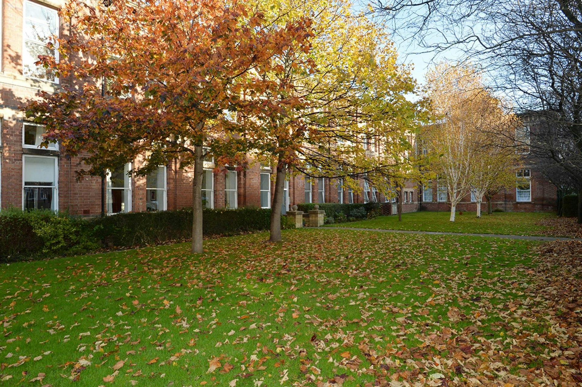 27/4 Edina Place, Edinburgh, EH7 5RN McEwan Fraser Legal