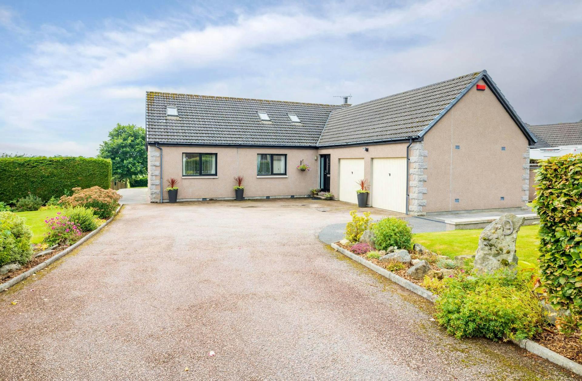 9 Wellpark, Daviot, Inverurie, AB51 0NF McEwan Fraser Legal