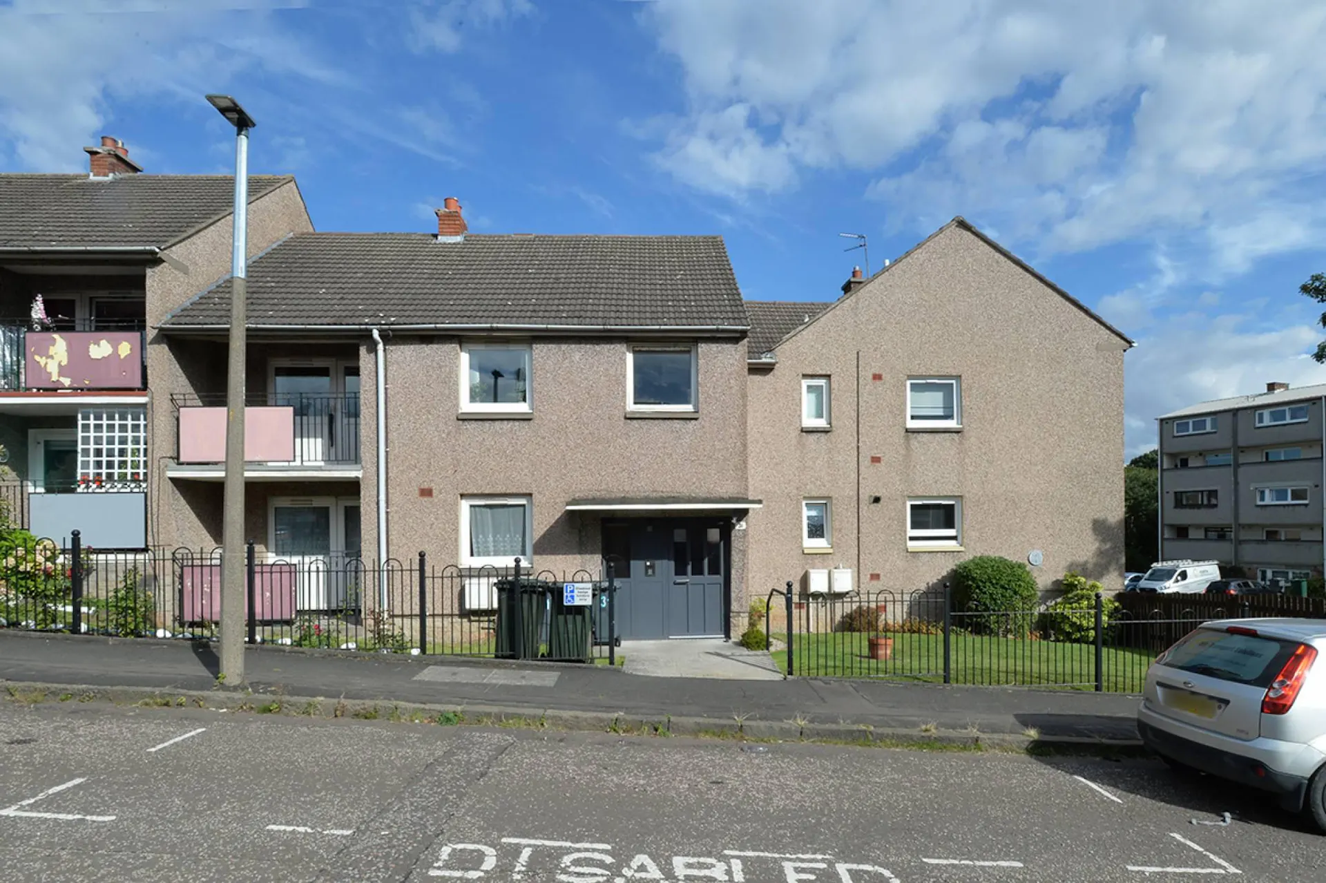 Flat 3, 31 Northfield Drive, Edinburgh, EH8 7RJ McEwan Fraser Legal