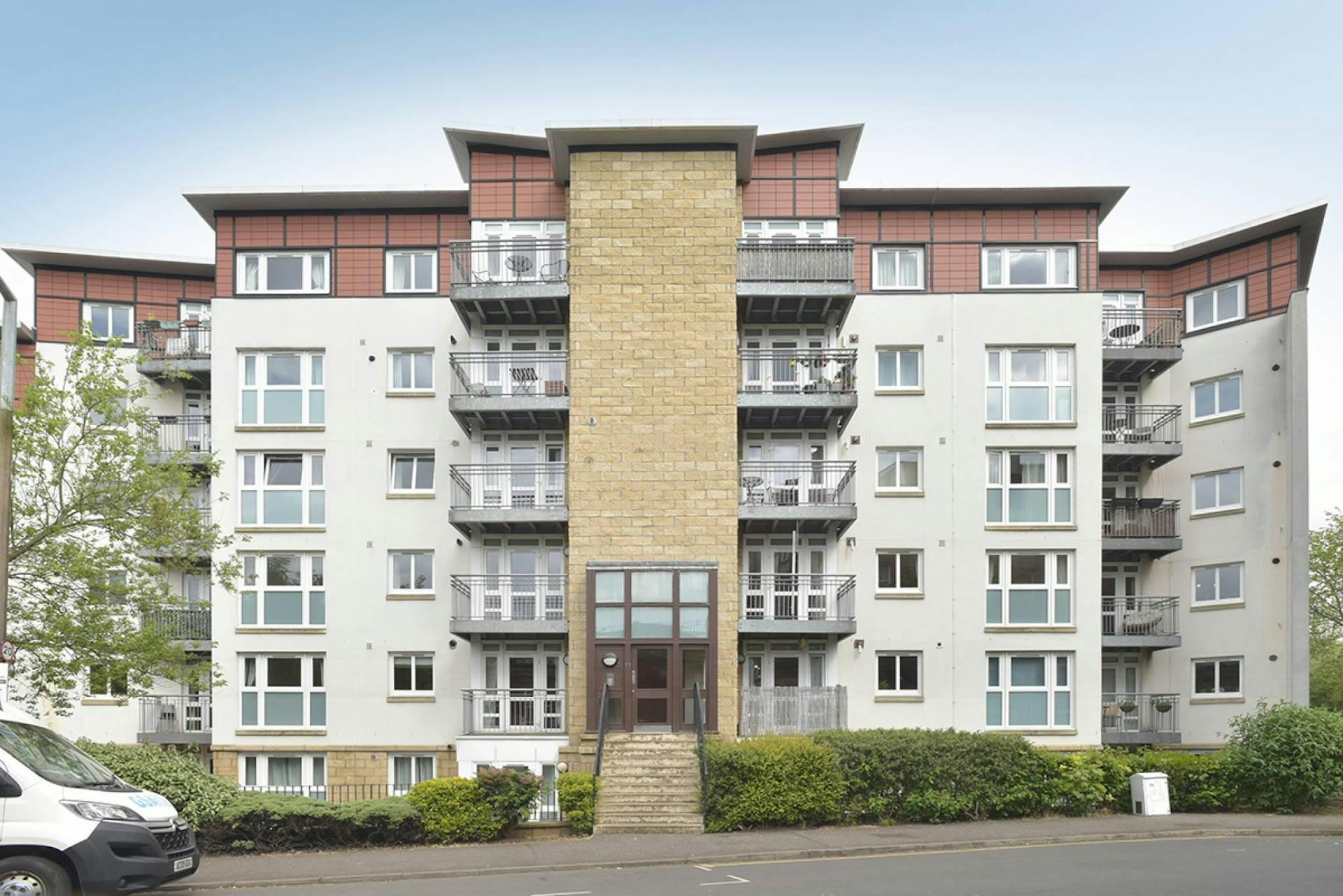 33/22 Brunswick Road, Edinburgh, EH7 5GU McEwan Fraser Legal