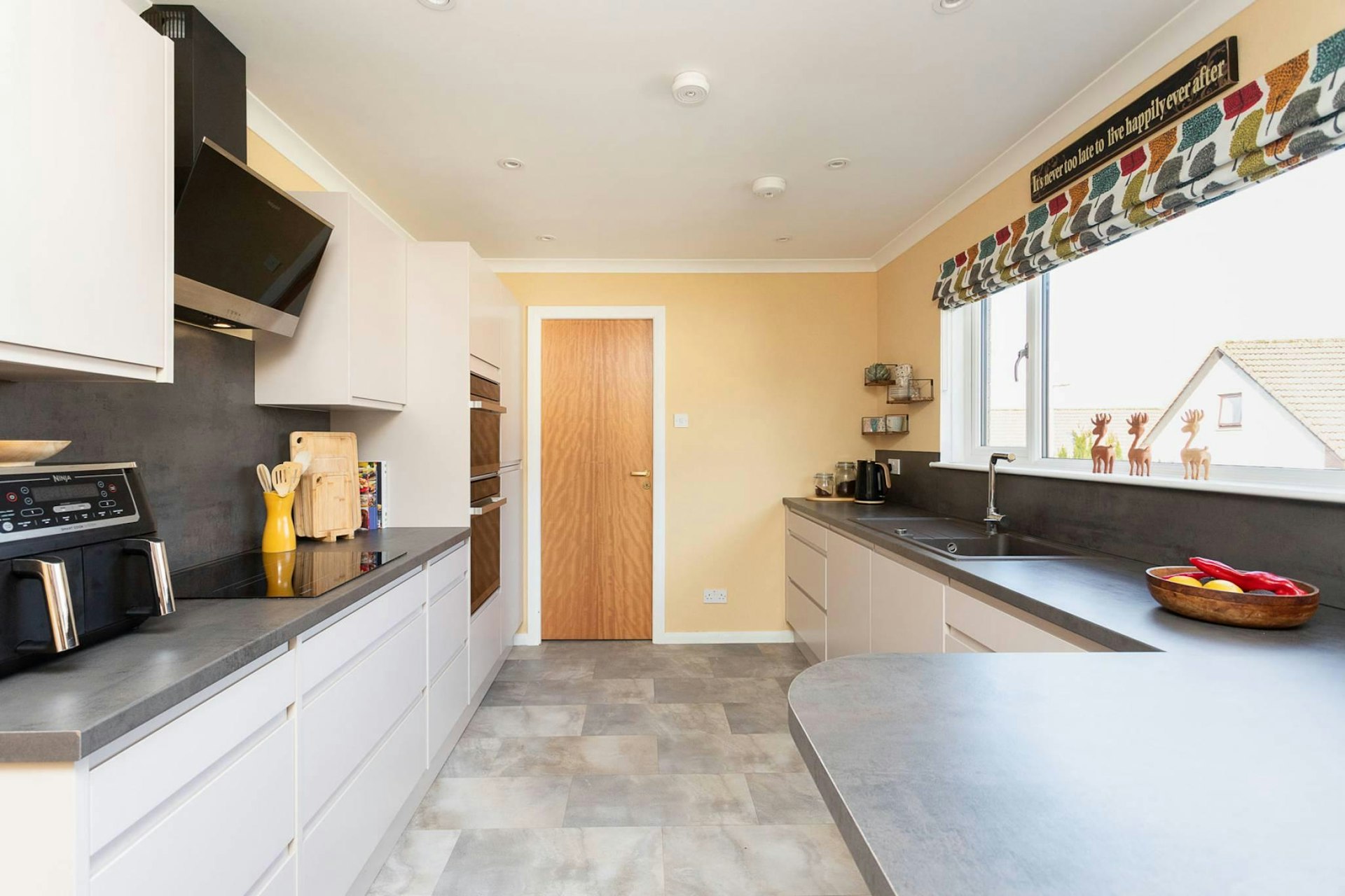 71 Westfield Loan, Forfar, DD8 1JN McEwan Fraser Legal