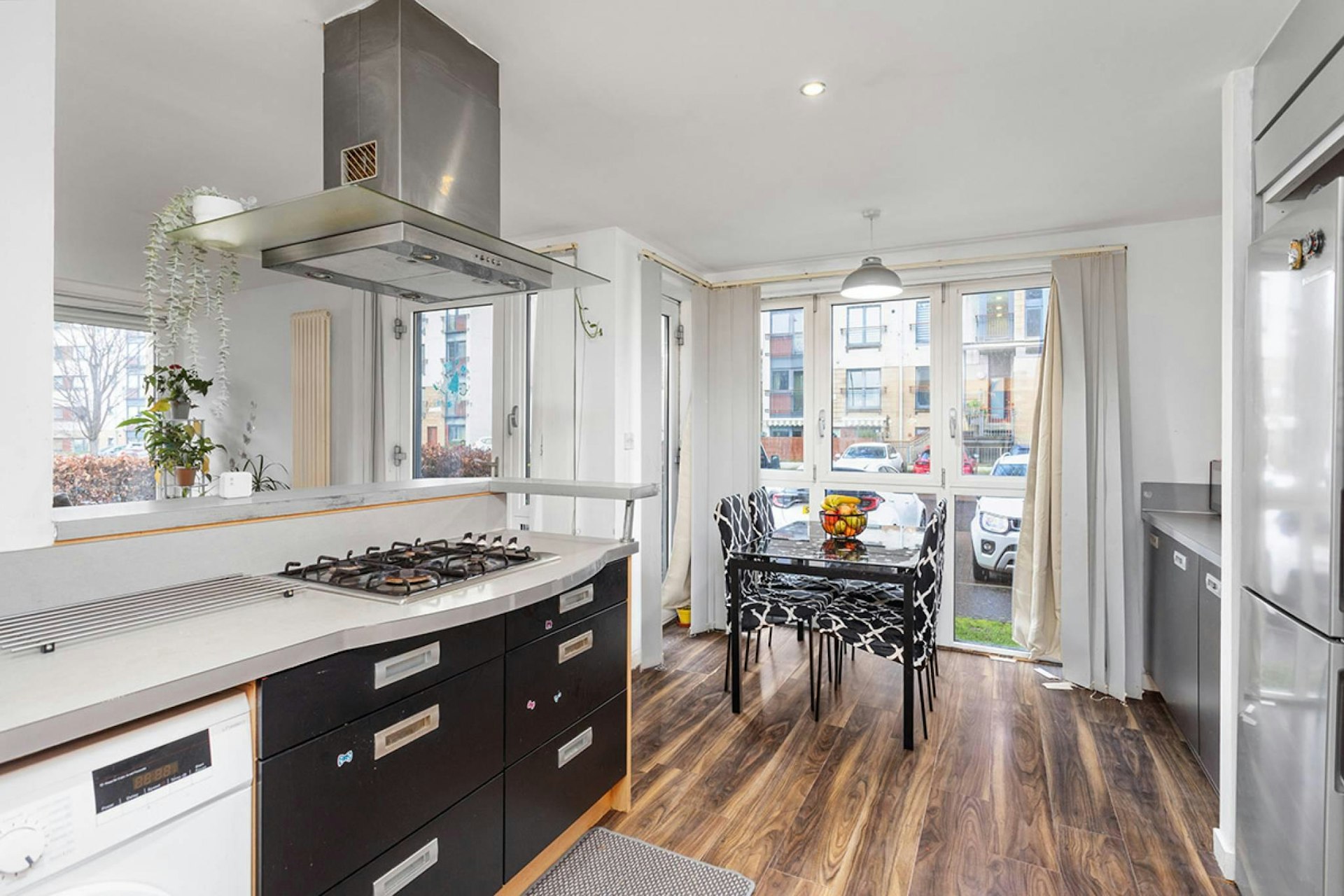 Flat 4,12 East Pilton Farm Avenue, Edinburgh, EH5 2GB
