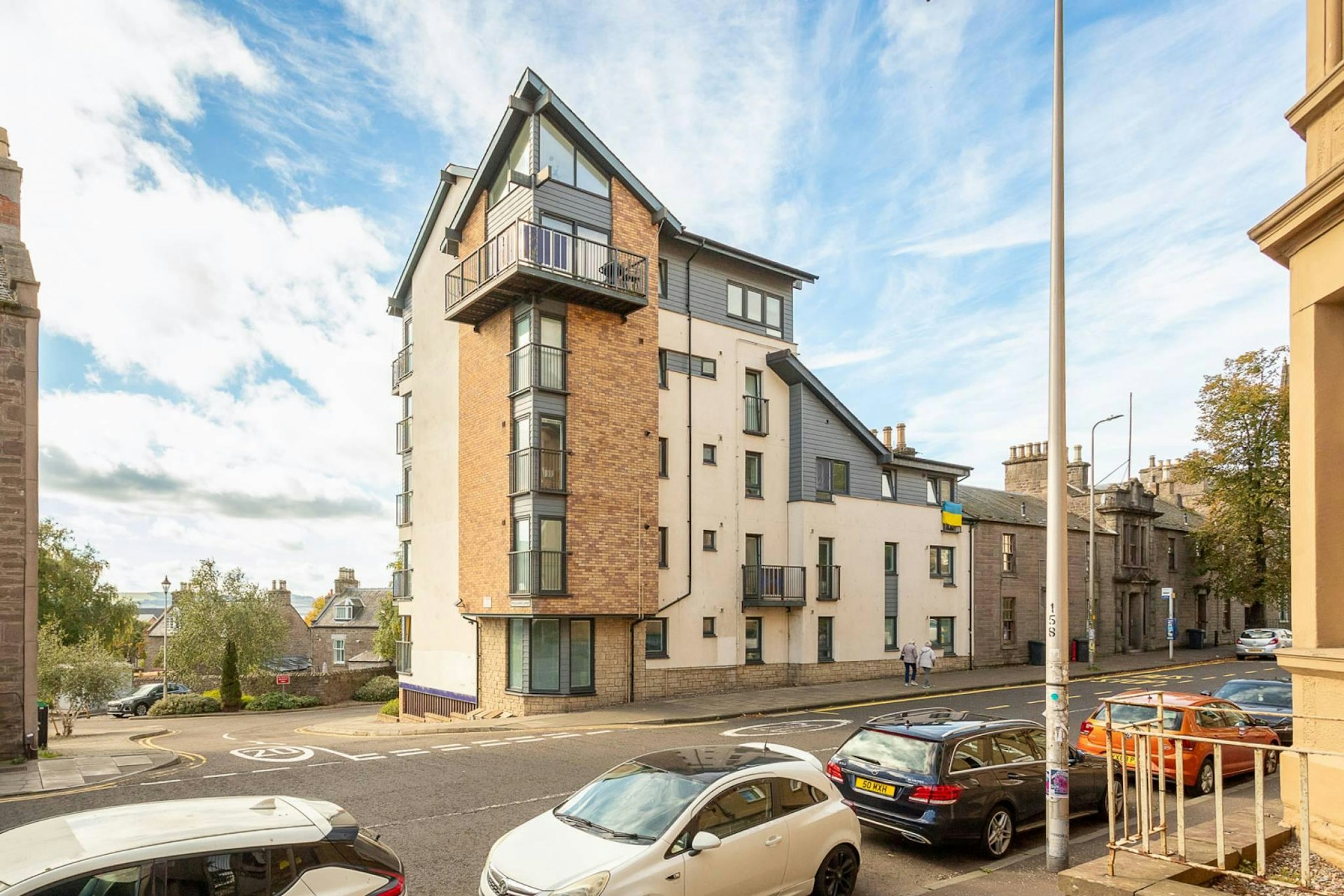 16 McVicars Lane, Dundee, DD1 4LH