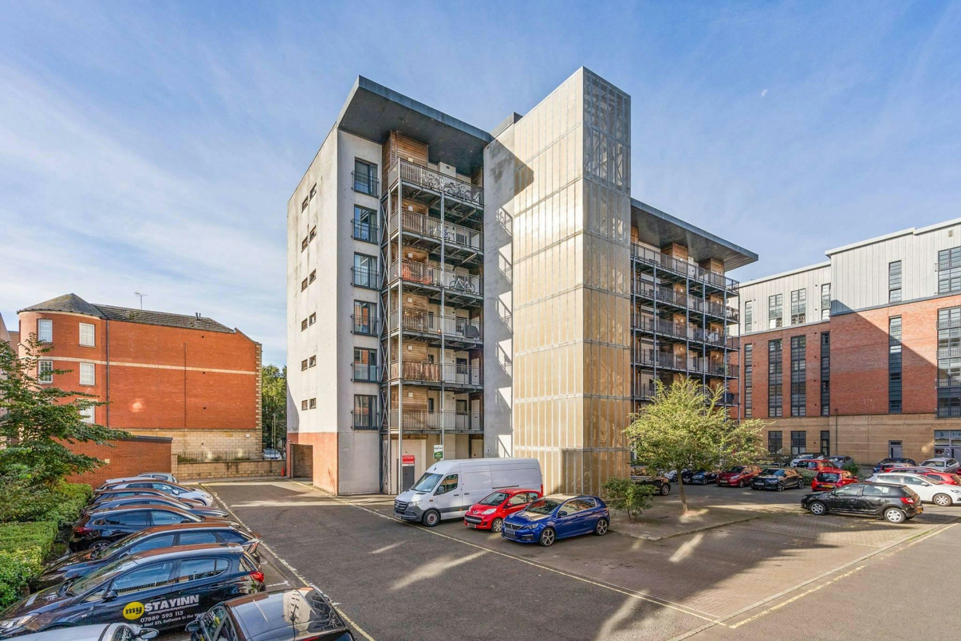 Flat 3, 3 Salamander Court, Leith, Edinburgh, EH6 7JE