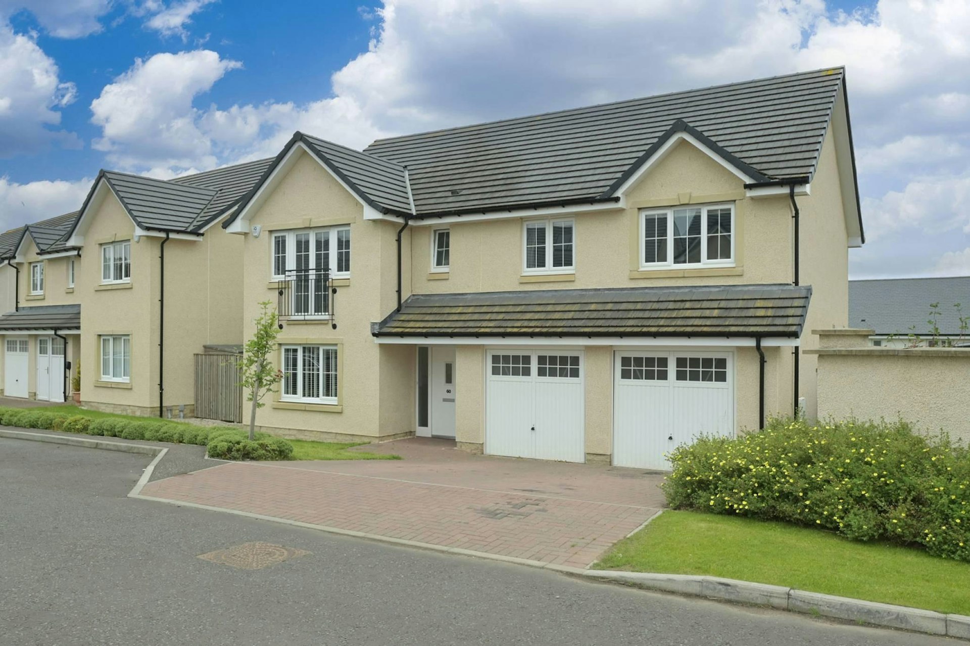 60 Bluebell Drive, Penicuik, EH26 0GZ