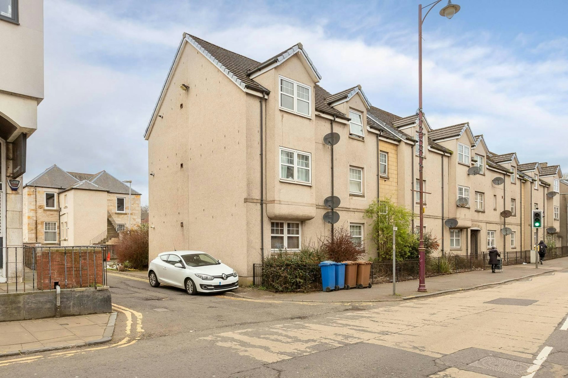 52F High Street, Cowdenbeath, KY4 9NE