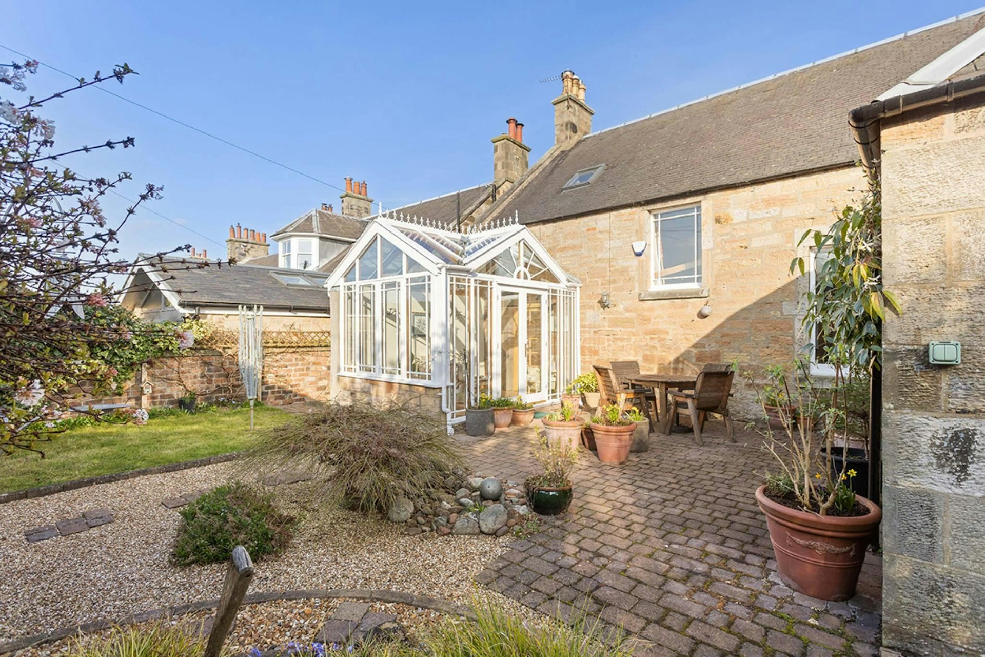 32 Alnwickhill Road, Liberton, Edinburgh, EH16 6LN