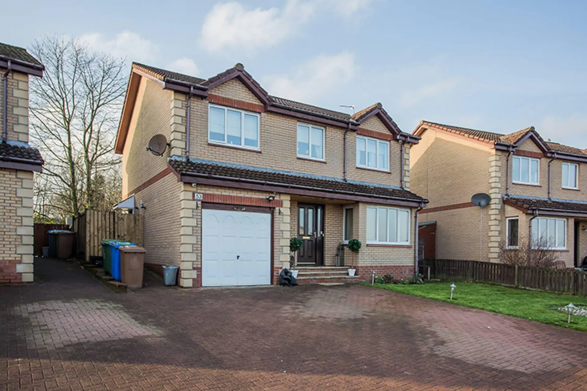 53 Lithgow Place, Denny, FK6 5BF McEwan Fraser Legal