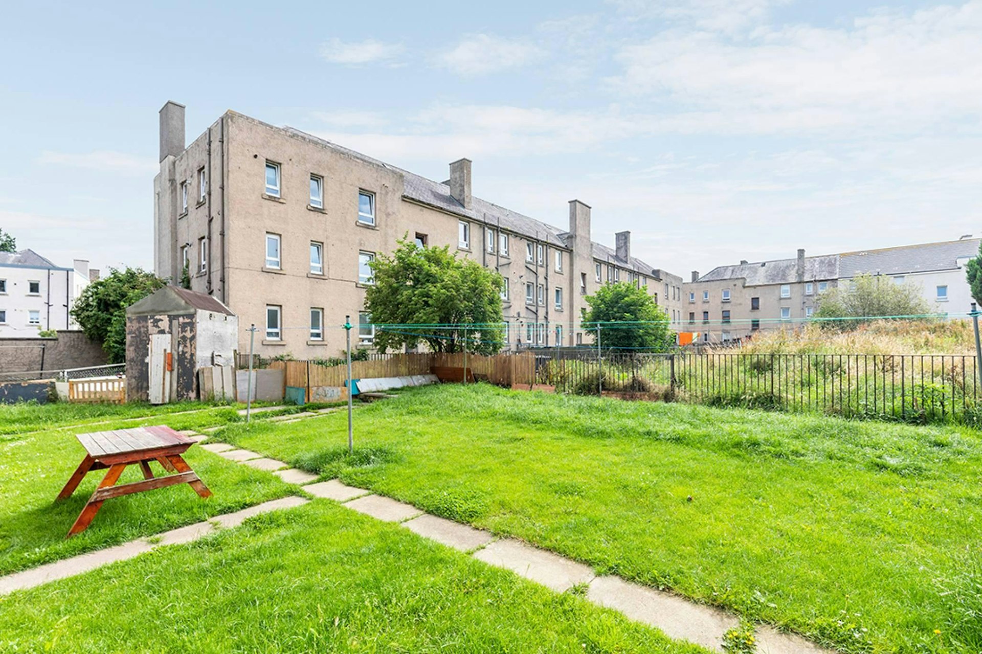 51/4 Granton Crescent, Edinburgh, EH5 1EN McEwan Fraser Legal