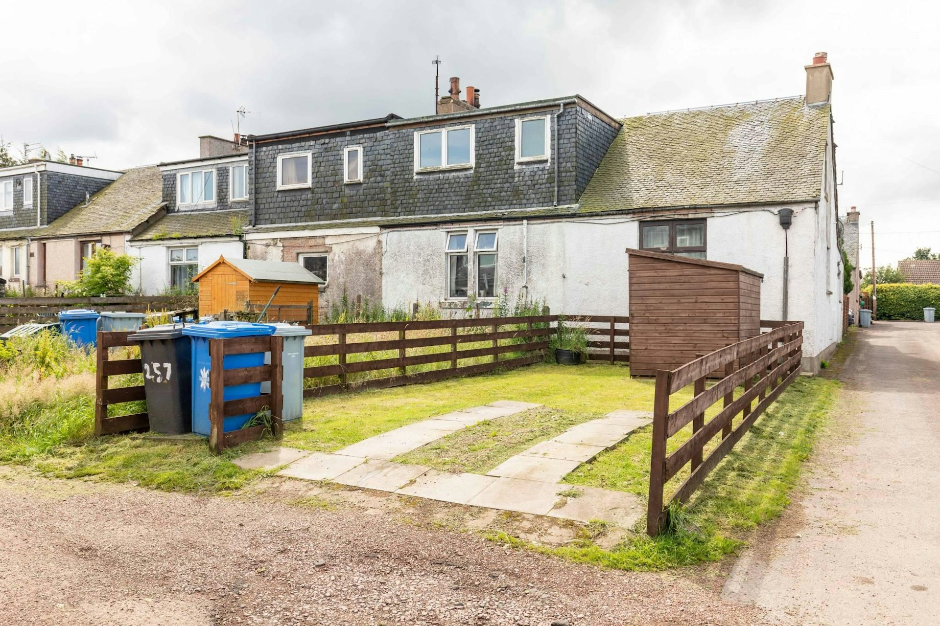 257 Viewfield Road, Tarbrax, West Calder, EH55… McEwan Fraser Legal