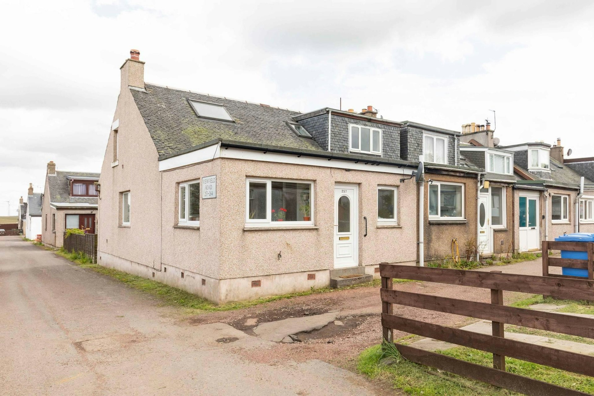 257 Viewfield Road, Tarbrax, West Calder, EH55… McEwan Fraser Legal