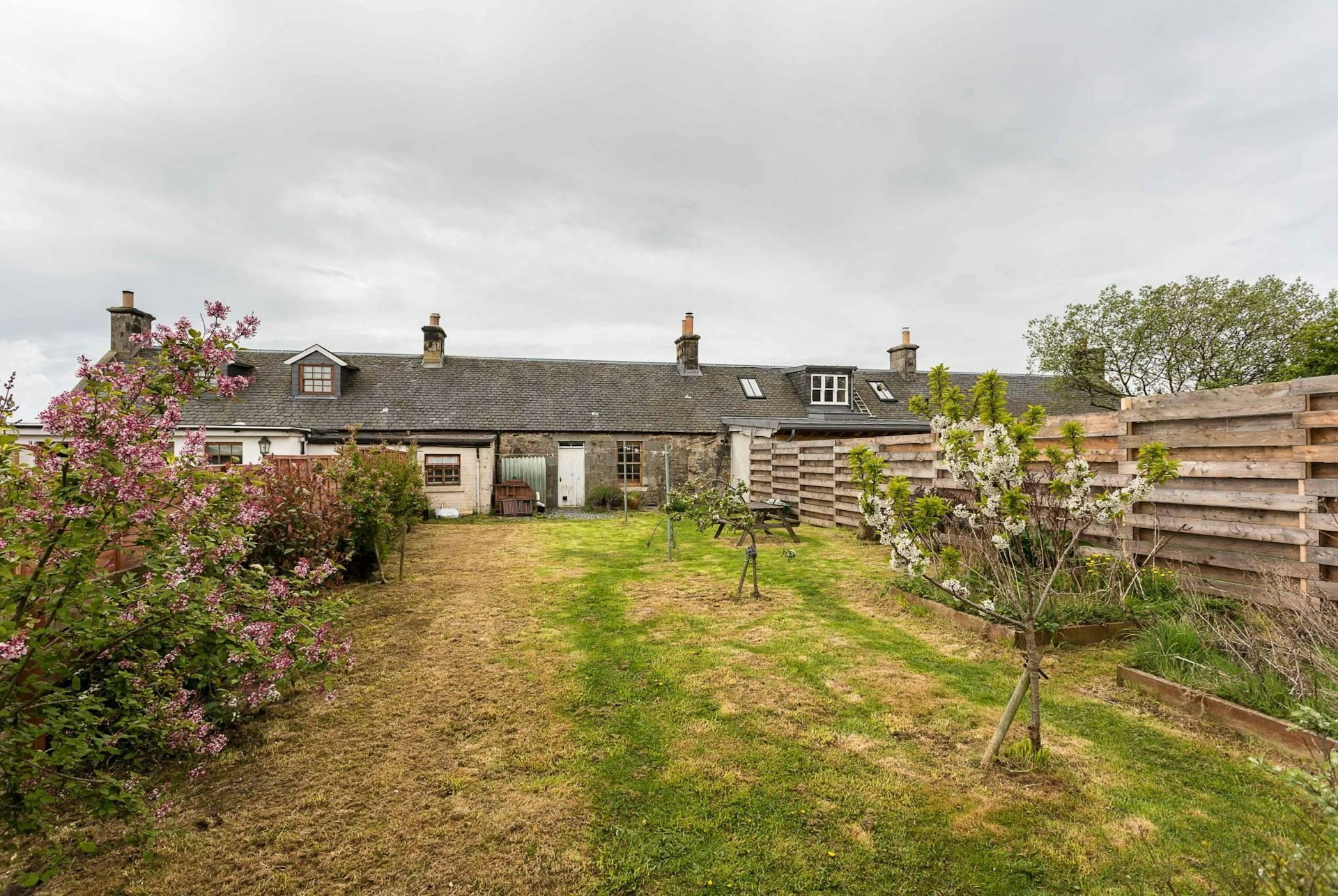 2 Hilton Cottages Hilton Road Dunfermline Mcewan Fraser Legal