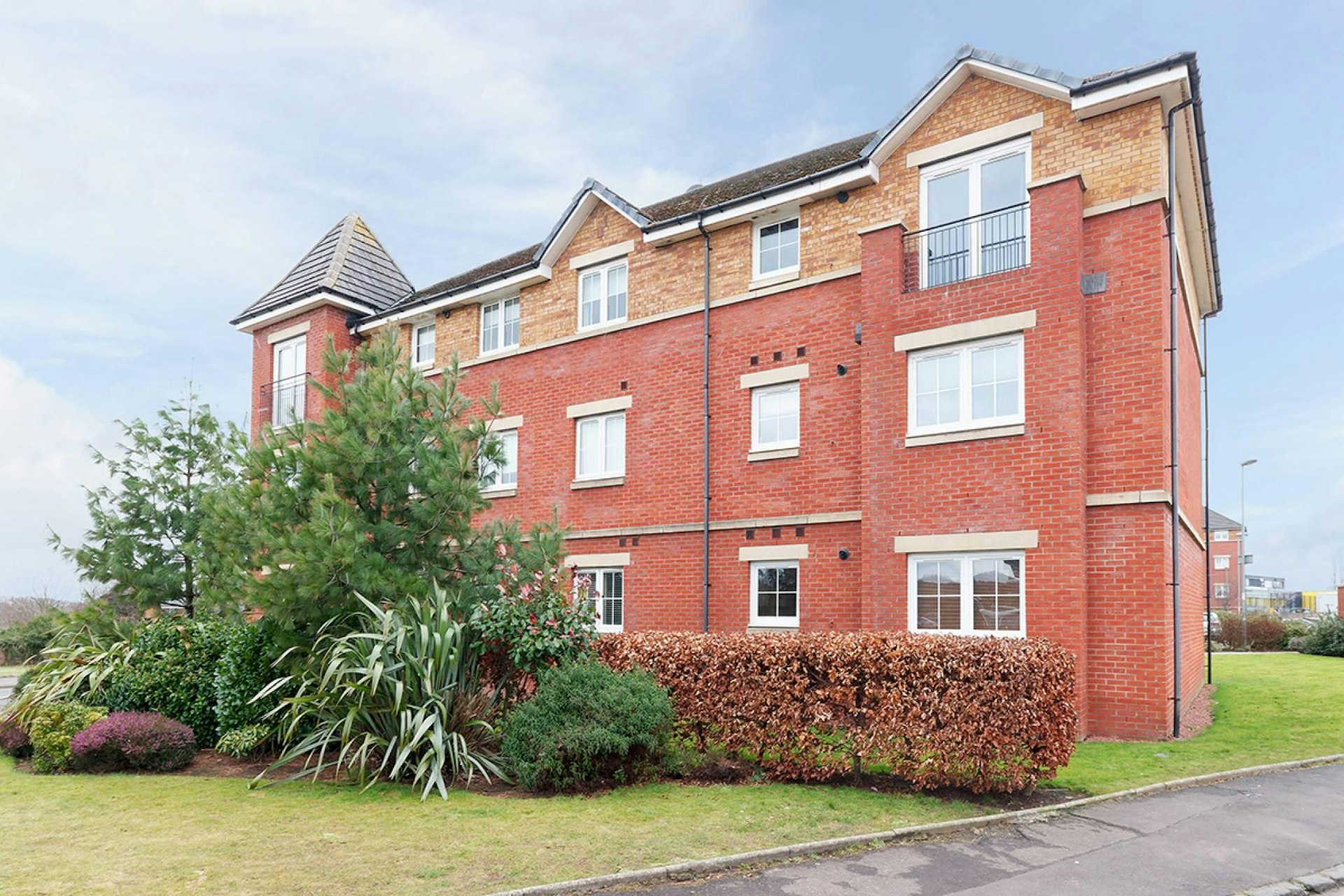 19 Leighton Court, Cambuslang, G72 6WL McEwan Fraser Legal