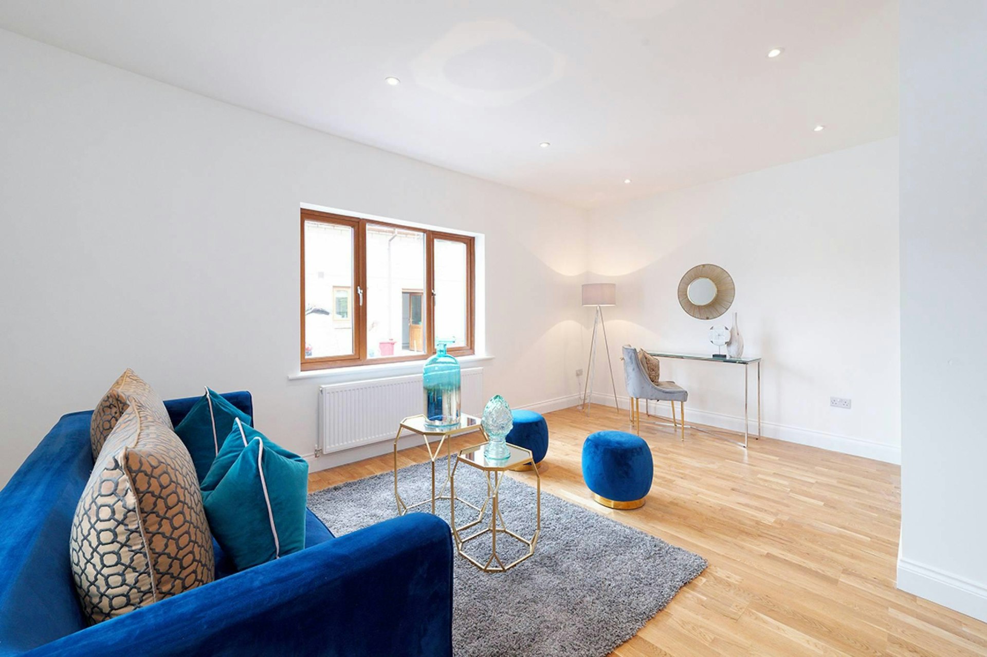 11 Lyoncross Dennyloanhead, Bonnybridge, FK4 1UG McEwan Fraser Legal