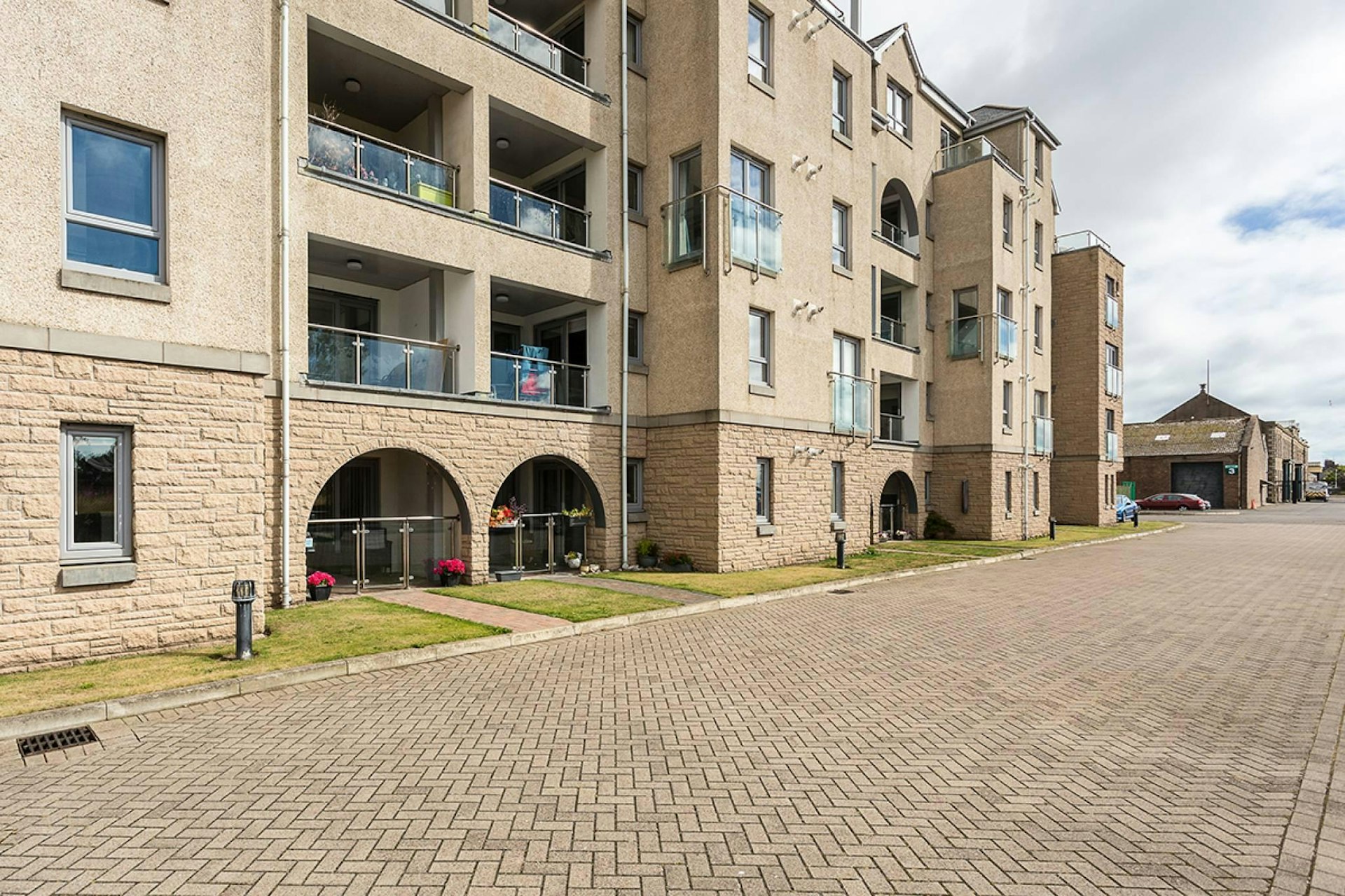 28 The Maltings, Victoria Street, Carnoustie,… McEwan Fraser Legal