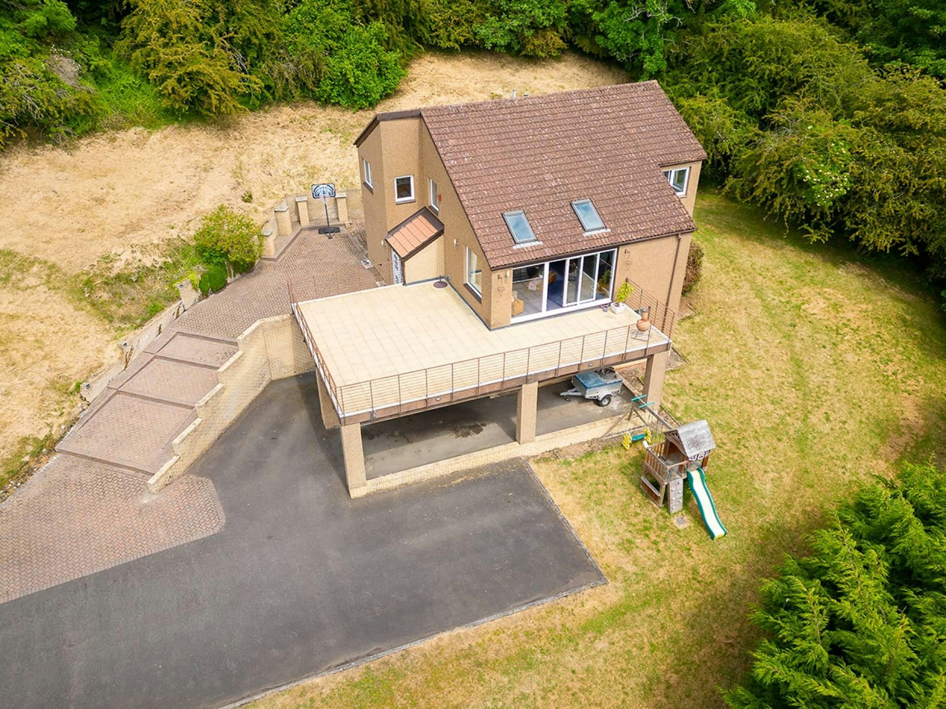 De Heuvel Kirkbank Road, Burntisland, KY3 9JA McEwan Fraser Legal