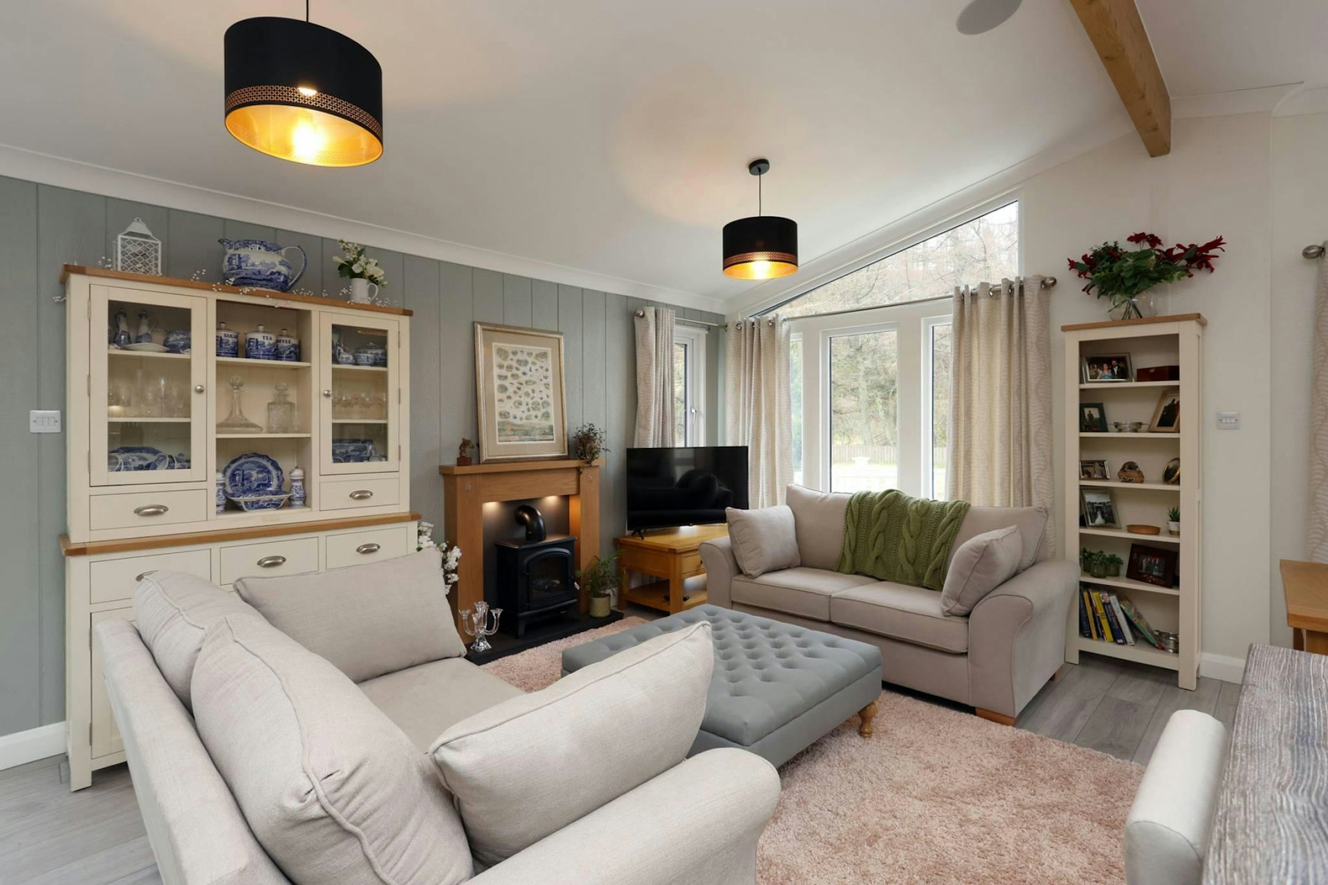 Hunters Lodge Glendevon Park, Glendevon, Dollar, FK14 7JY