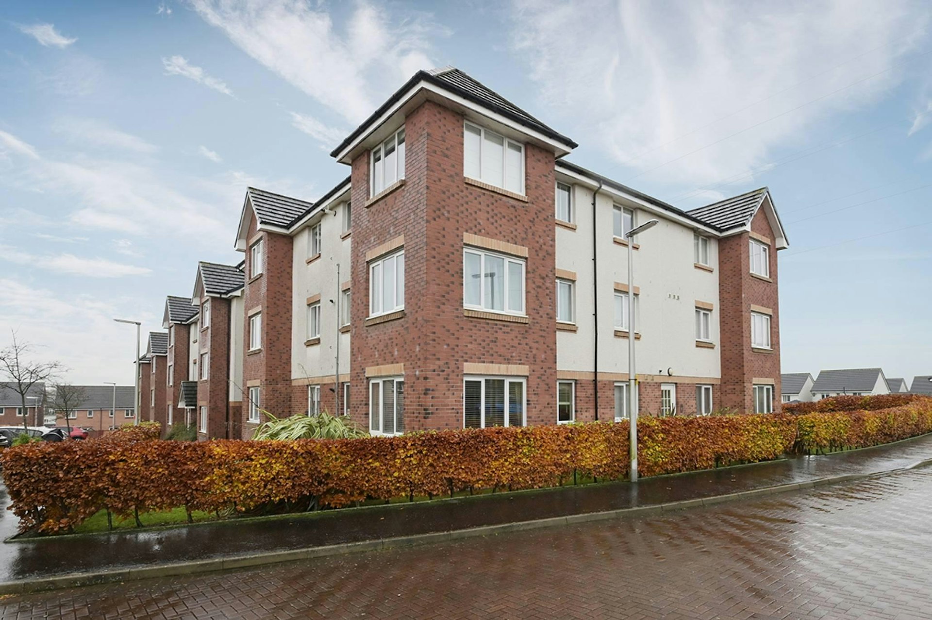 9C Duthac Court, Dunfermline, KY11 8XB