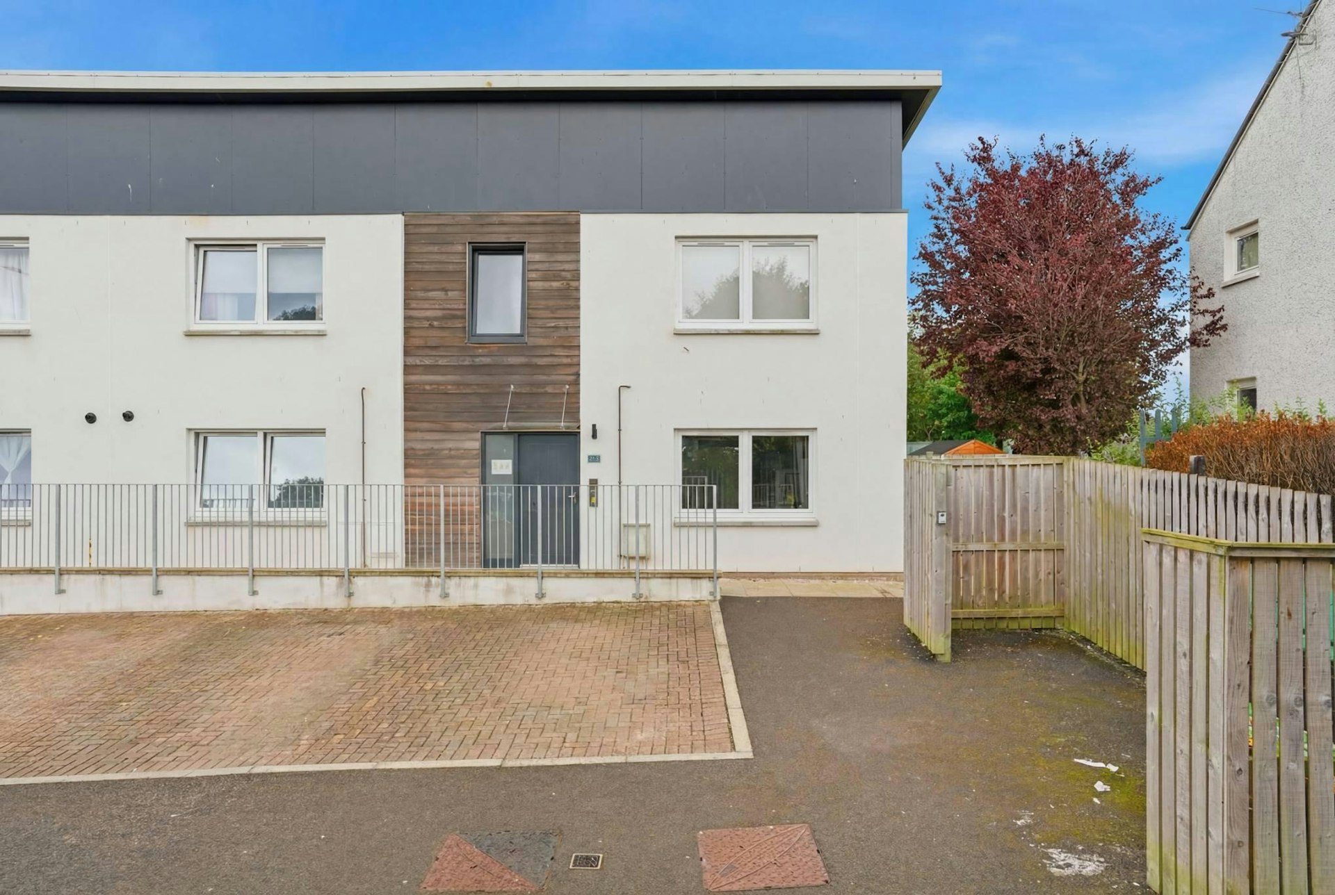 21B/1  West Pilton Place, Edinburgh, EH4 4DG
