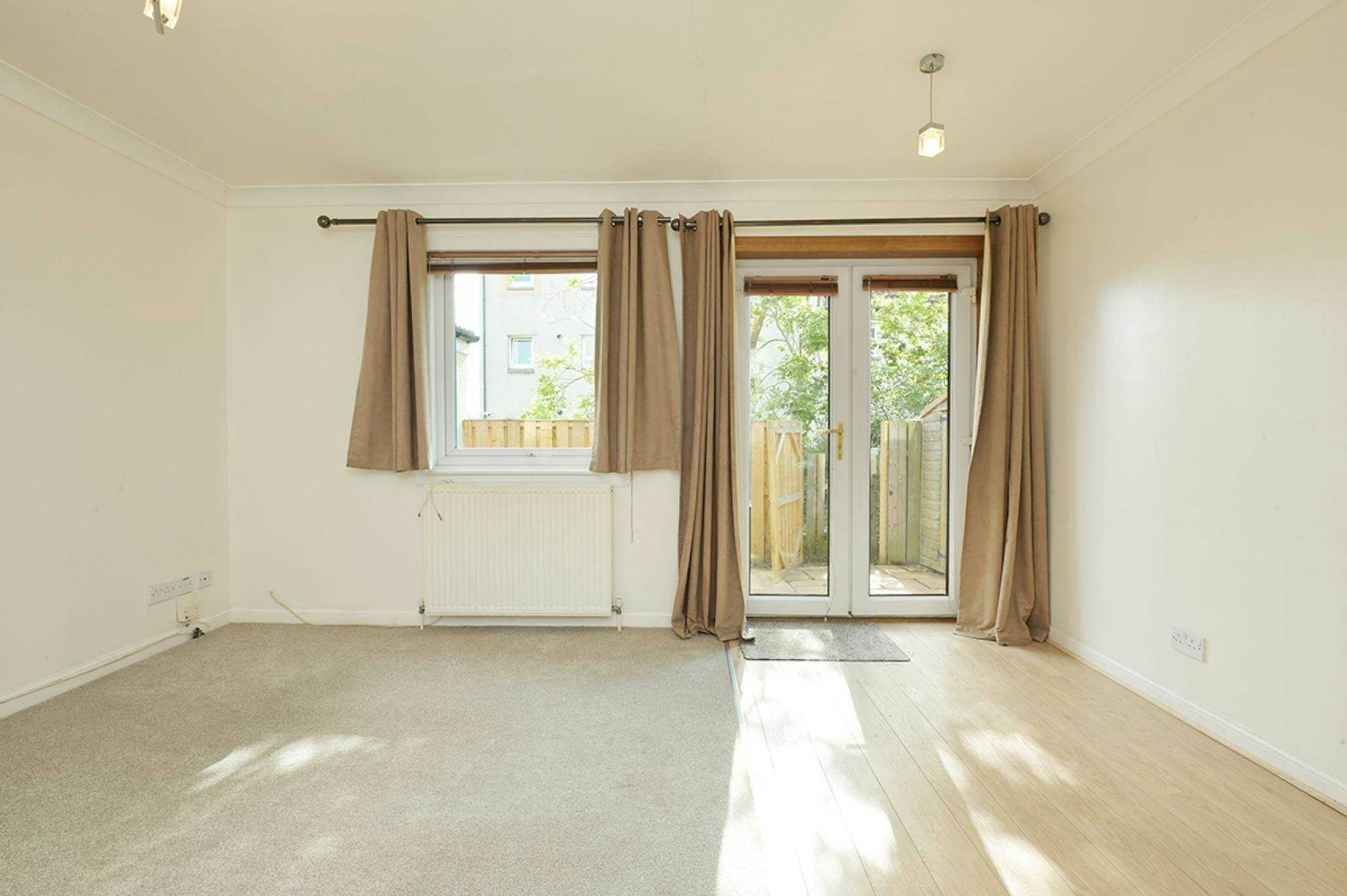 121 South Gyle Mains, Edinburgh, EH12 9HU