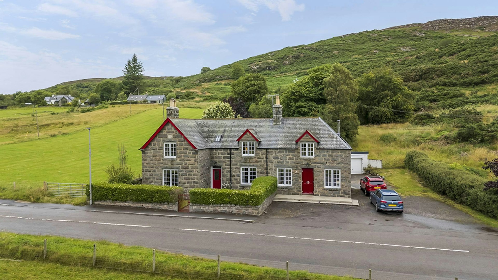 Rowallan, 329 Pittentrail, Rogart, IV28 3TU