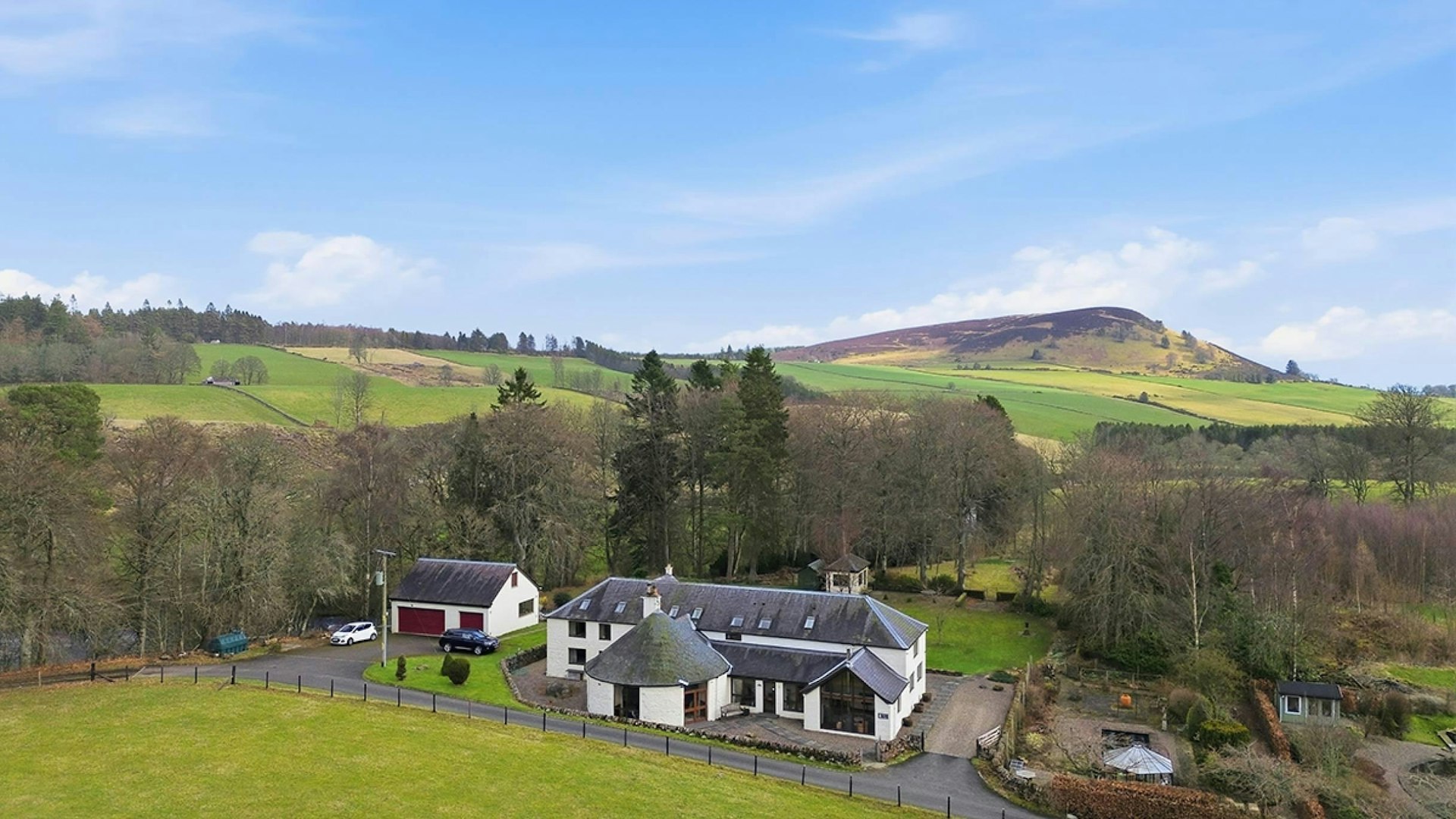Pilgrim Lodge Kilry, Blairgowrie, PH11 8HU