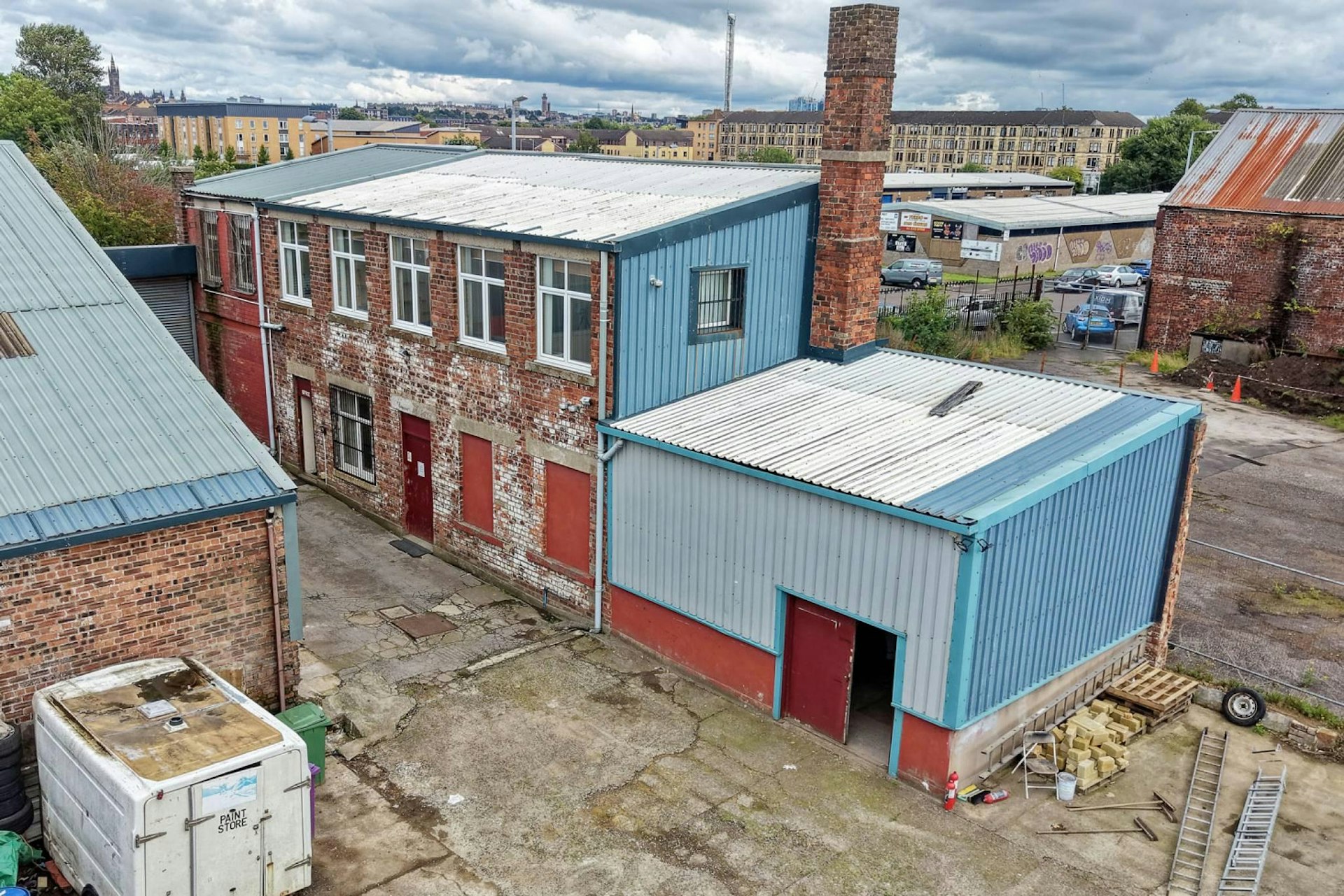 Offices and Yard at 251 Woodville Street, Glasgow, G51 2RQ