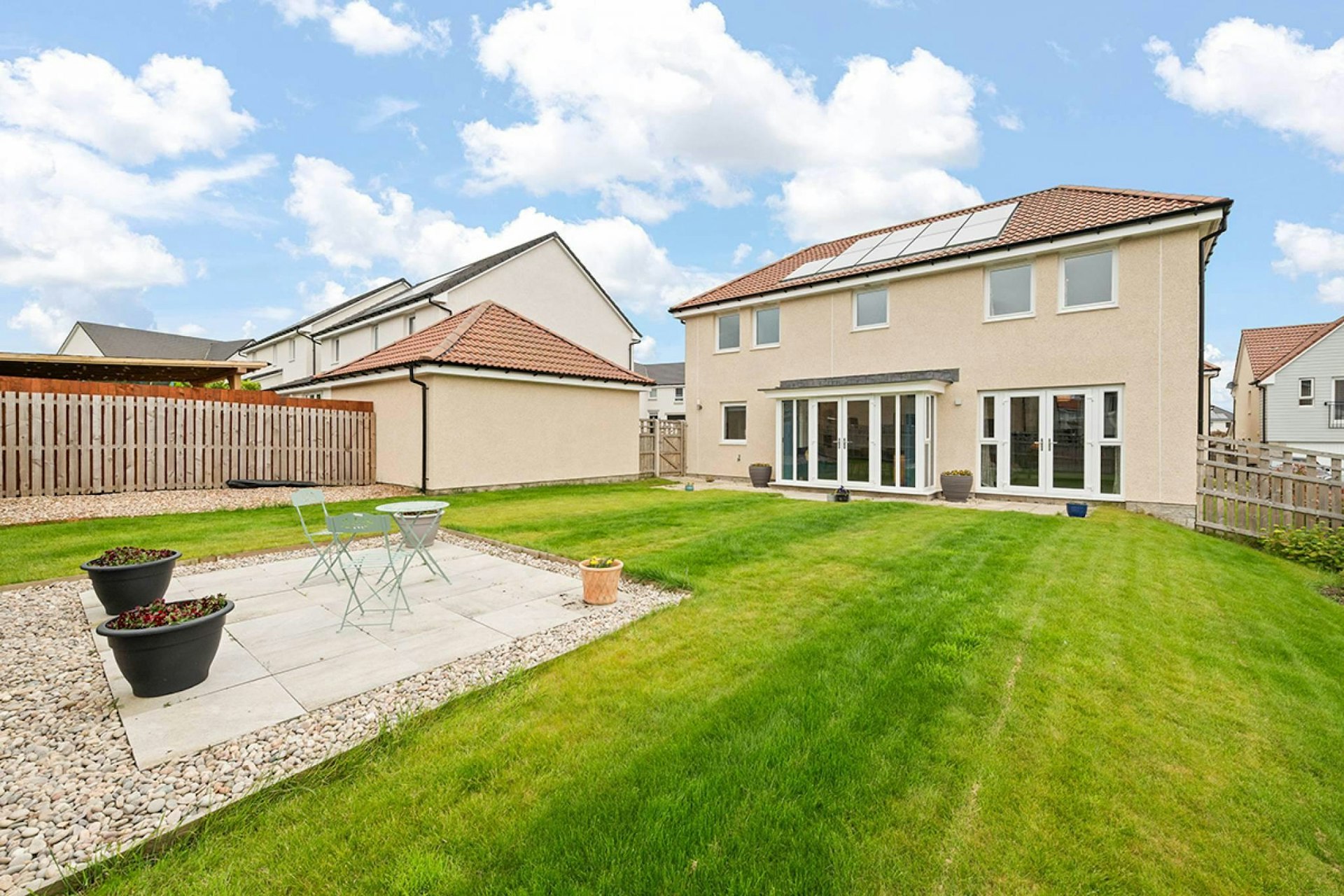 13 Adam Drive, Calderwood, East Calder, EH53 0PX