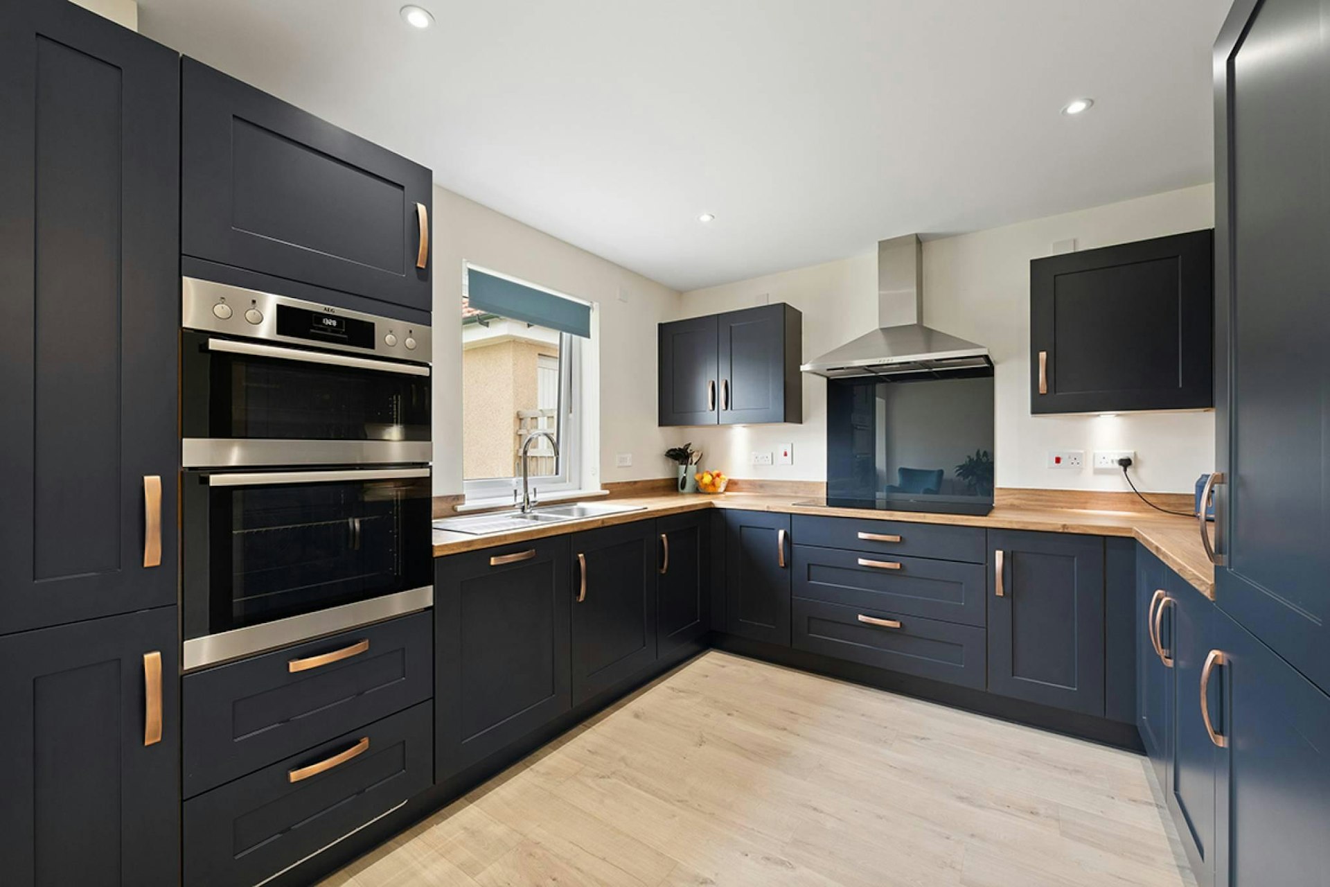 13 Adam Drive, Calderwood, East Calder, EH53 0PX
