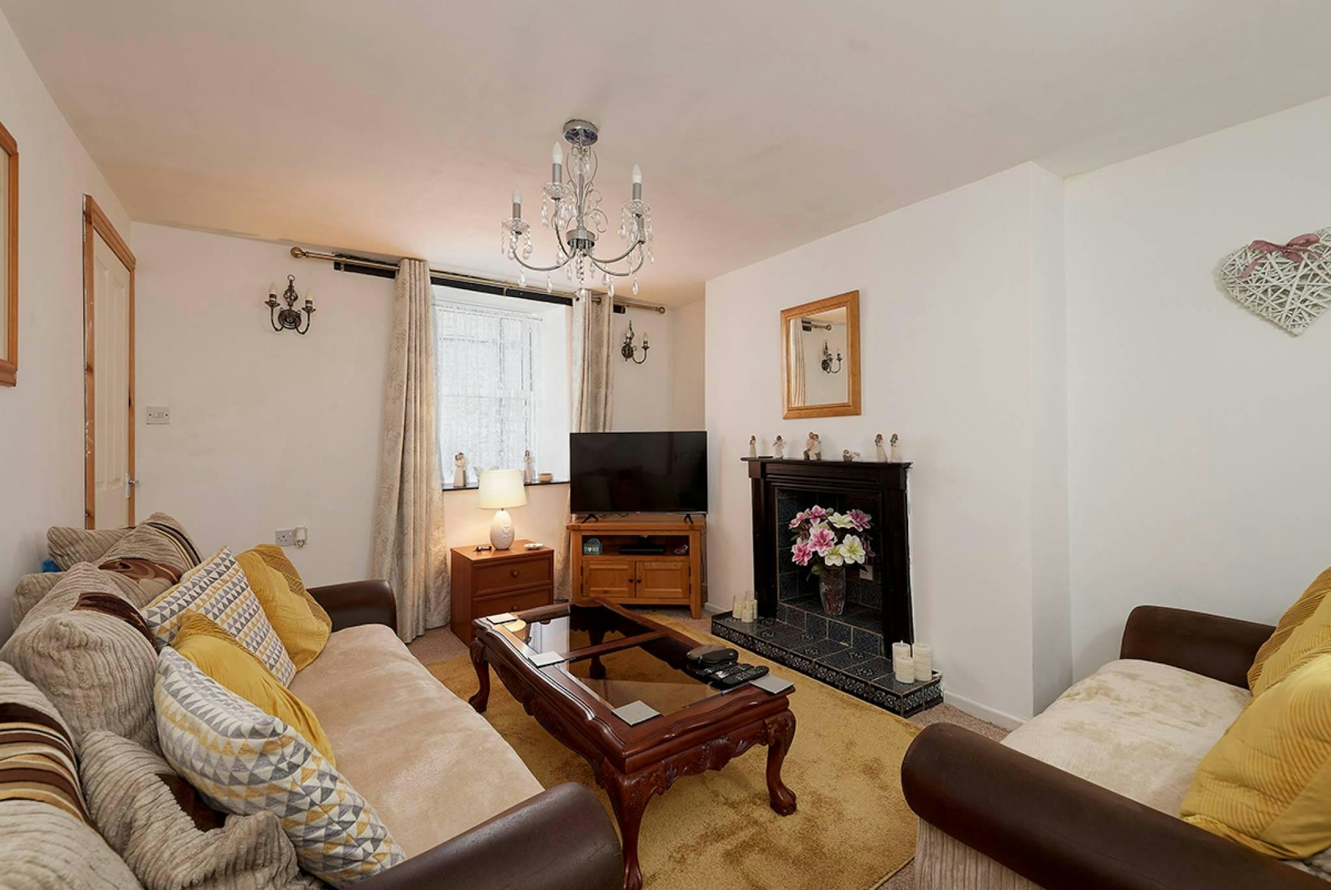 1 Church Street, Ecclefechan, Lockerbie, DG11 3DD