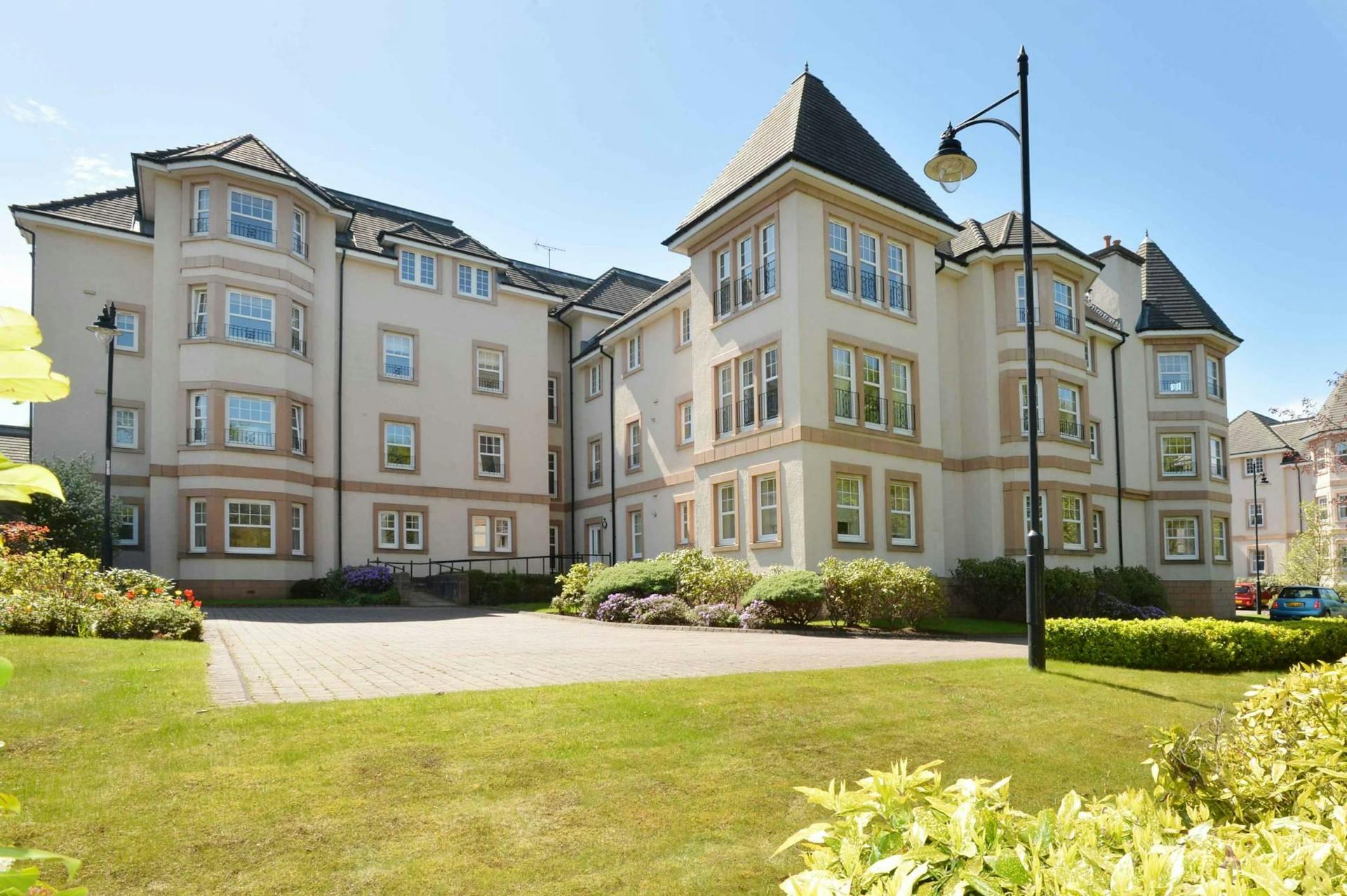 101/11 Greenbank Drive, Edinburgh, EH10 5GB McEwan Fraser Legal