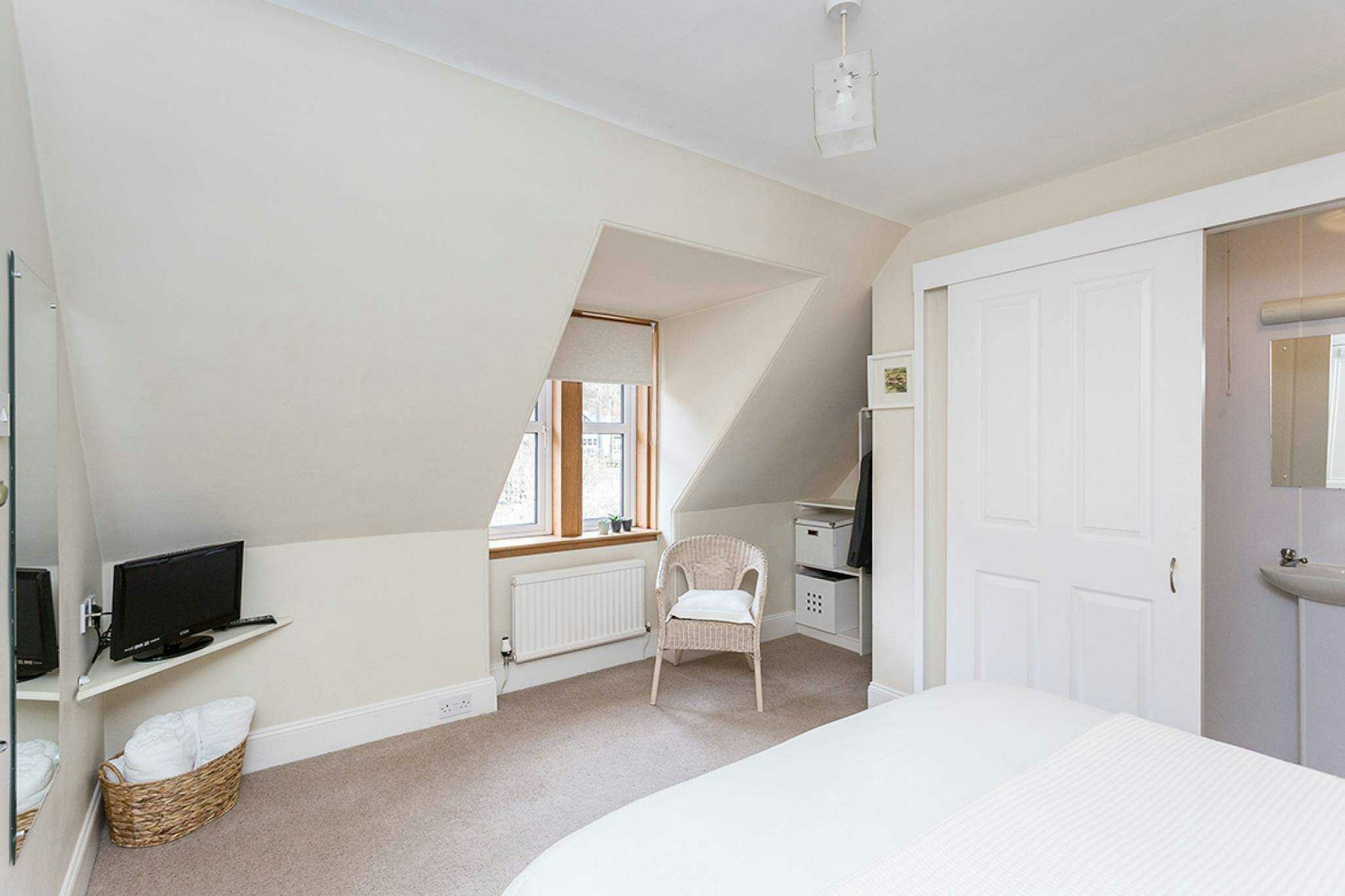 Morag Cottage Bed & Breakfast, 163 Atholl Road,… McEwan Fraser Legal