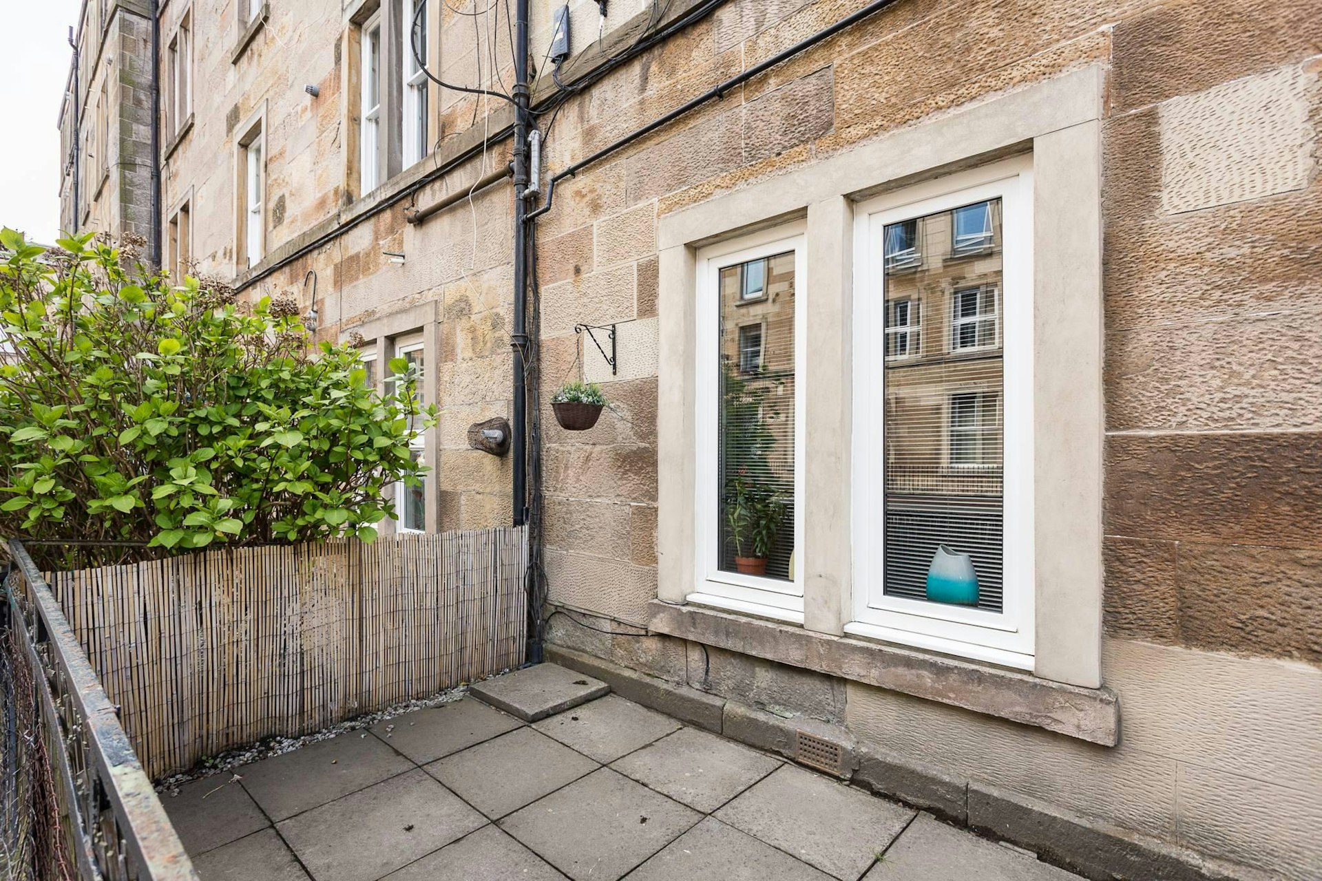 20/3 Caledonian Place, , Edinburgh, EH11 2AP McEwan Fraser Legal