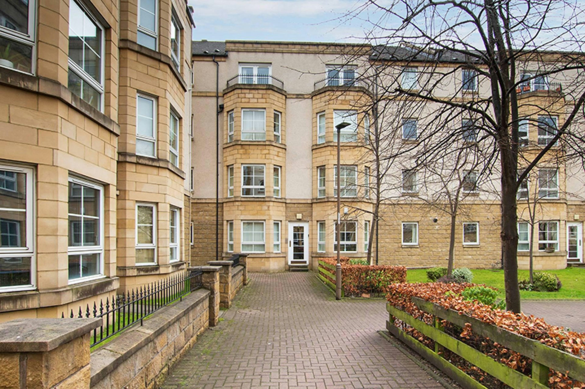 11/3 Dicksonfield, , Edinburgh, EH7 5NE McEwan Fraser Legal