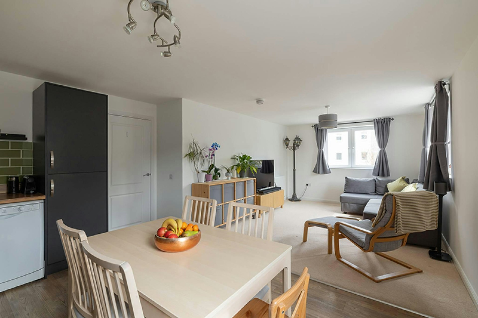 10 Spencer Court 36 Froghall Terrace, Aberdeen,… McEwan Fraser Legal