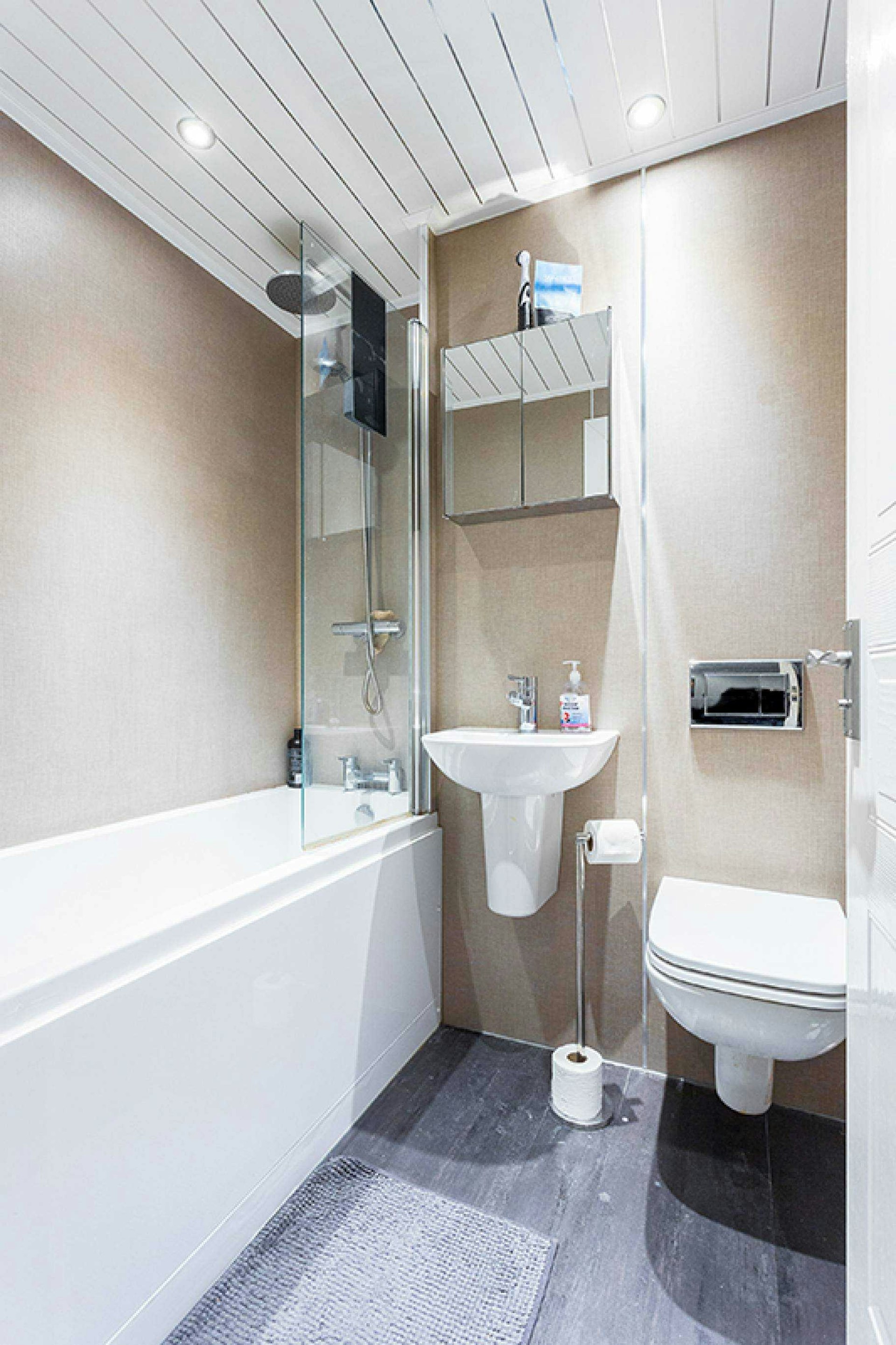 63 Harbour Place, Dalgety Bay, KY11 9GD McEwan Fraser Legal