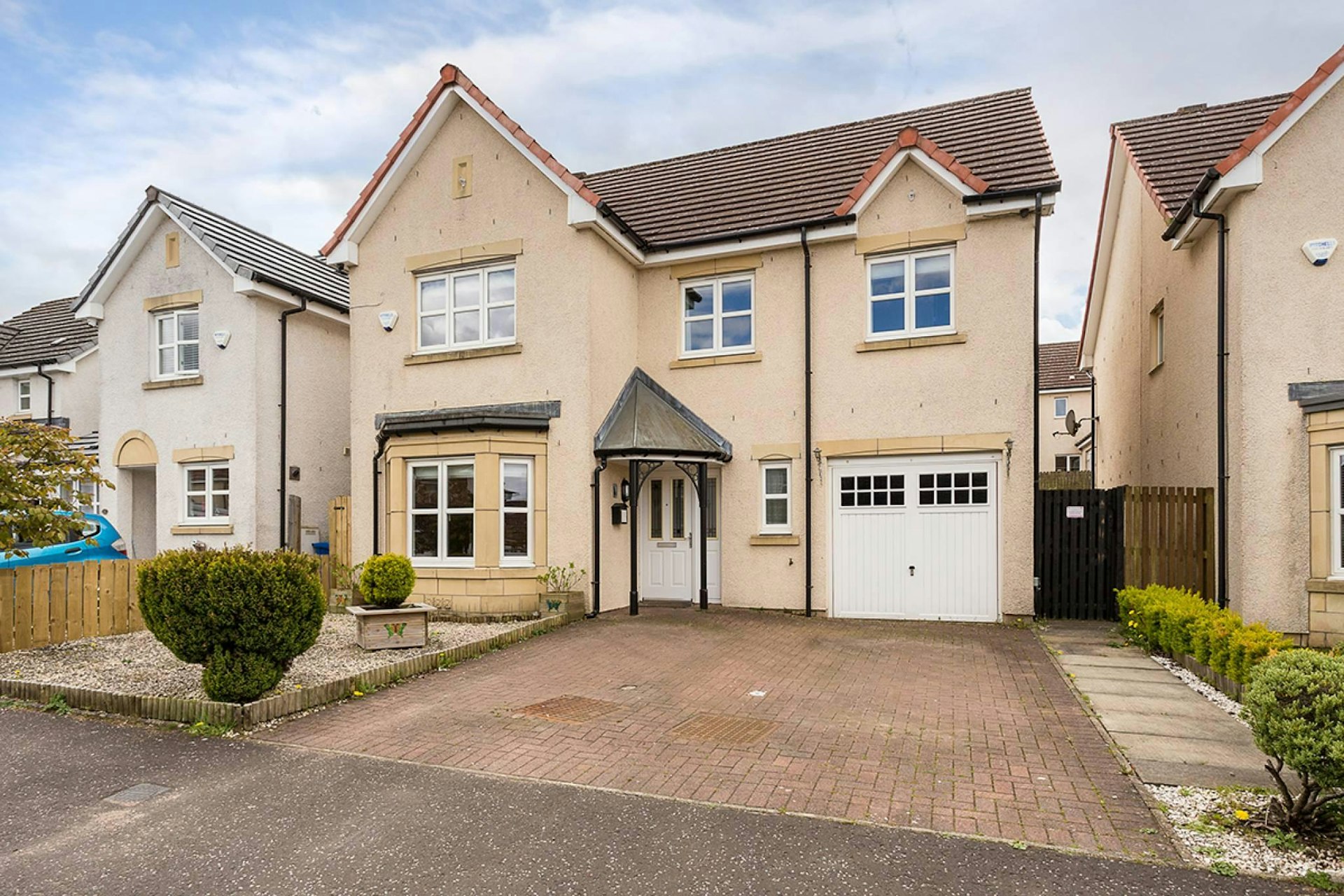 8 Stewart Road, , Kelty, KY4 0GY McEwan Fraser Legal