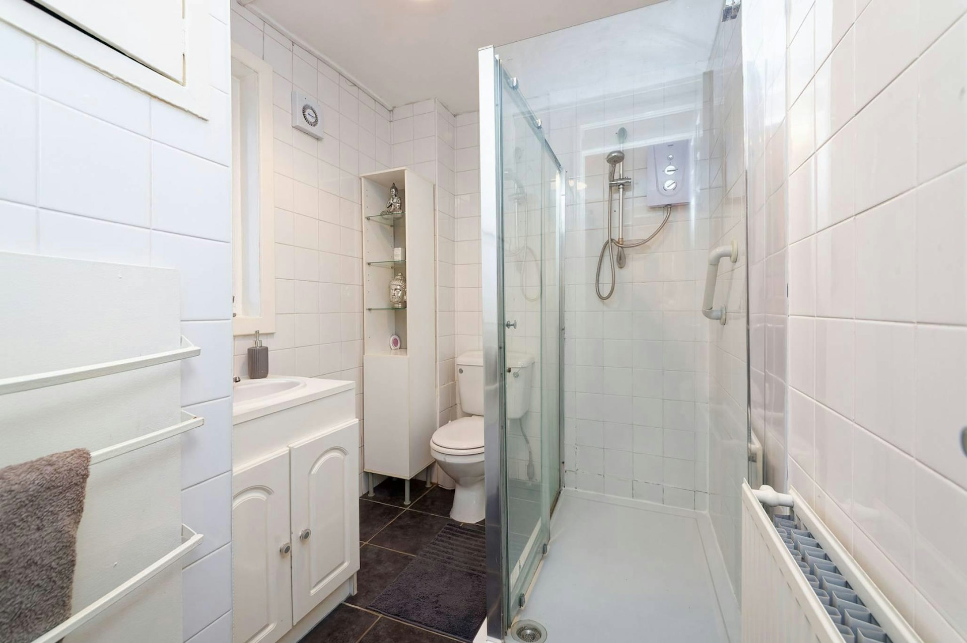 100 Mains Hill, Erskine, PA8 7JE McEwan Fraser Legal