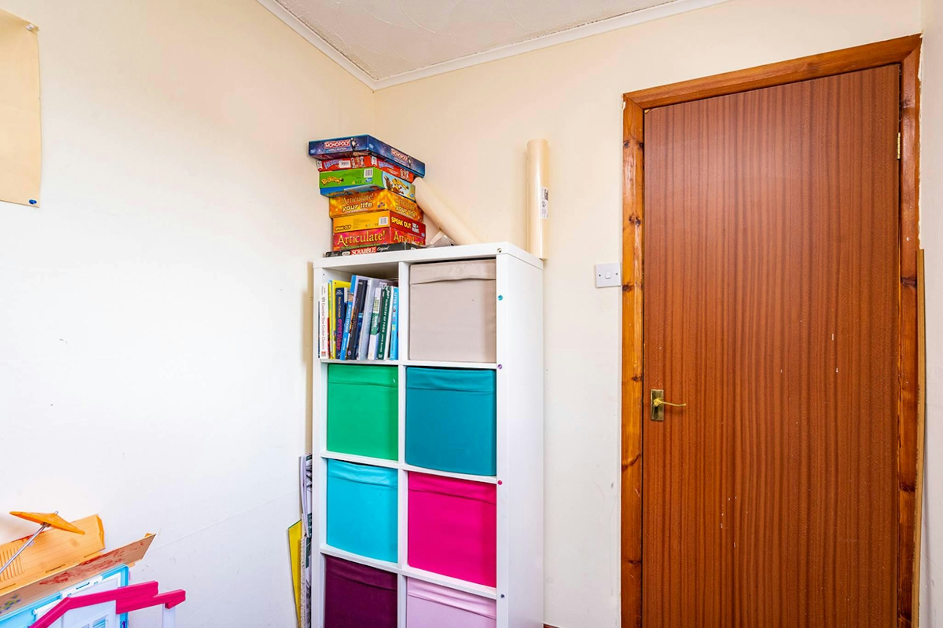 24 Royal Court, Penicuik, EH26 0JH McEwan Fraser Legal